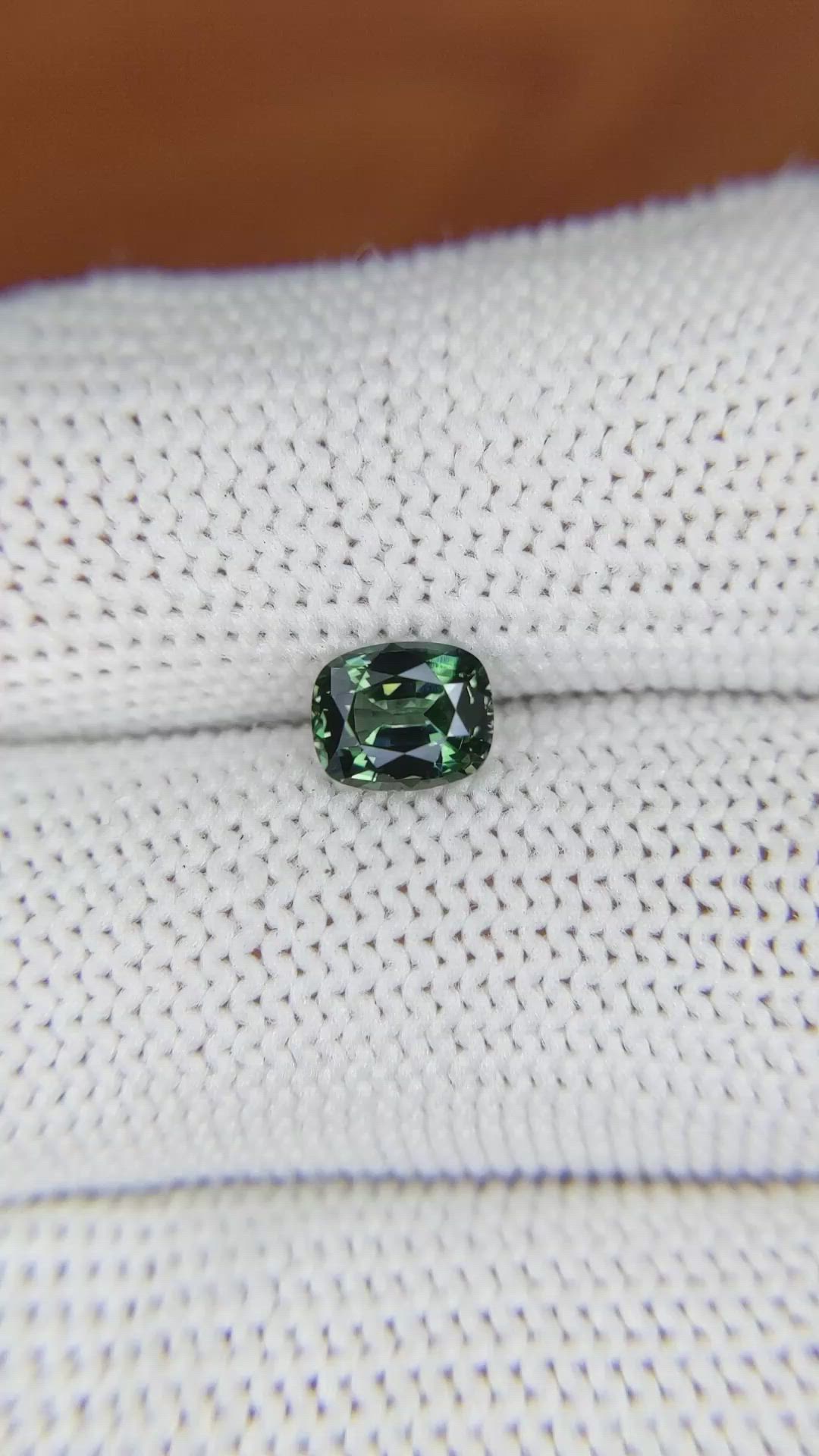 1.02 Ct. Bluish Green Sapphire from Ceylon (Sri Lanka) Size Video