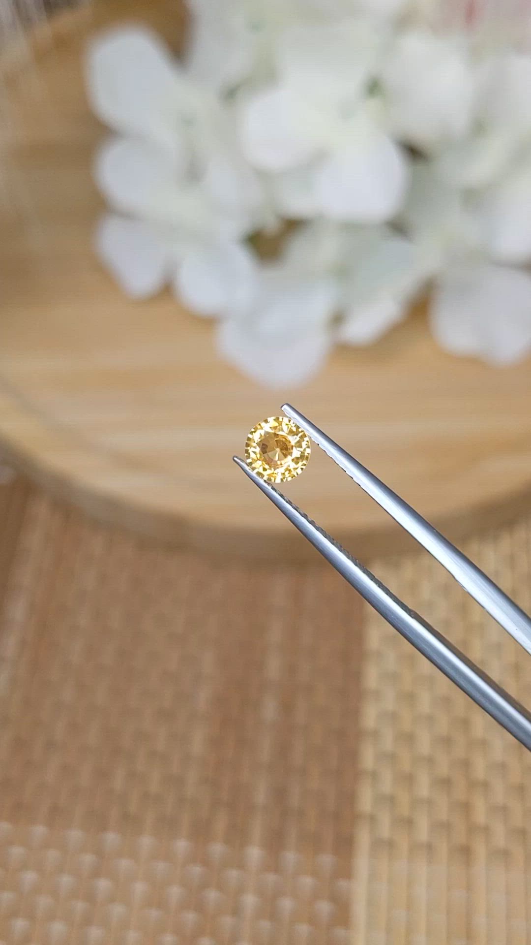 0.70 Ct. Orangish Yellow Sapphire from Ceylon (Sri Lanka) Size Video