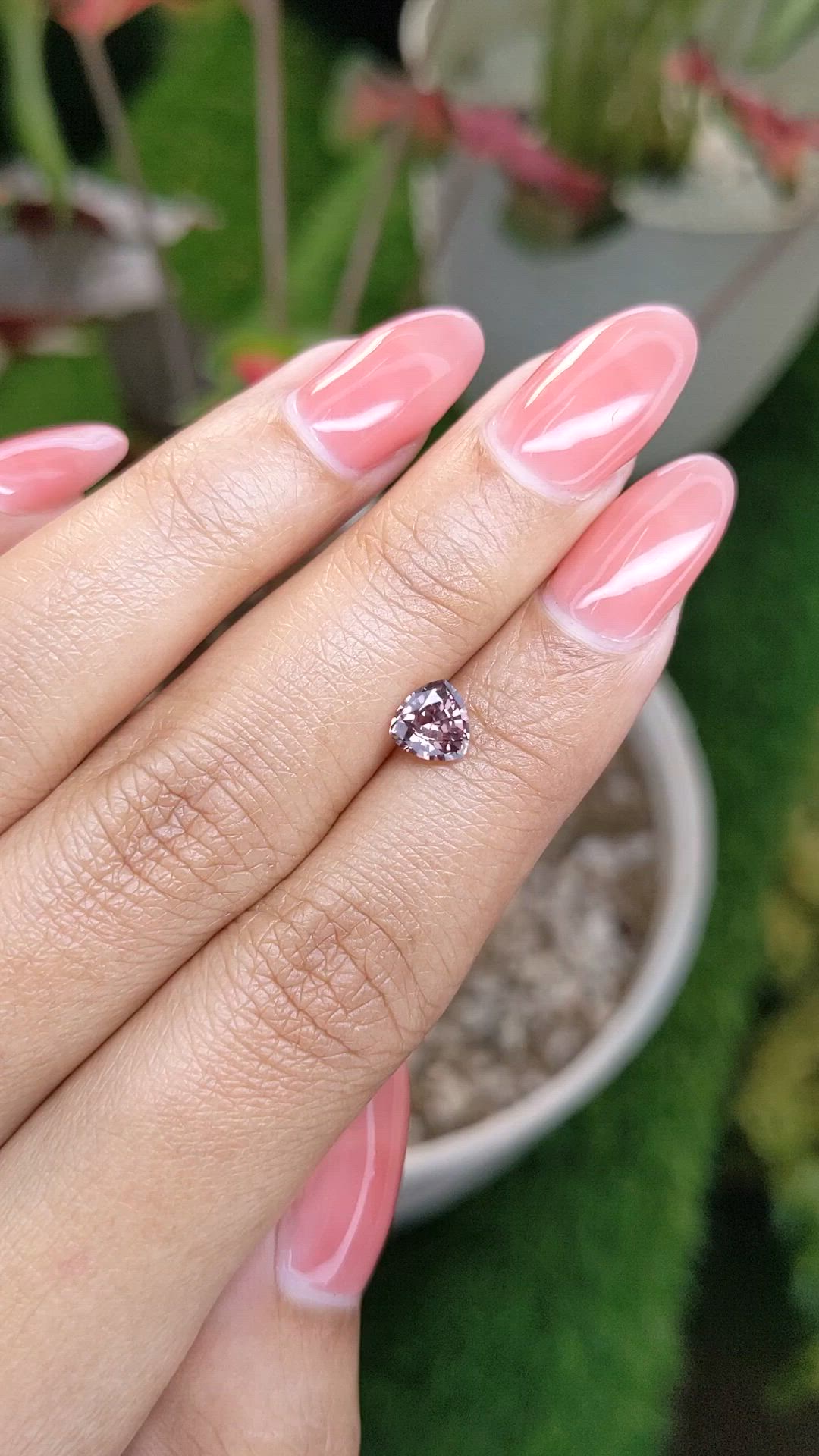 0.81 Ct. Pinkish Brown Sapphire from Ceylon (Sri Lanka) Size Video