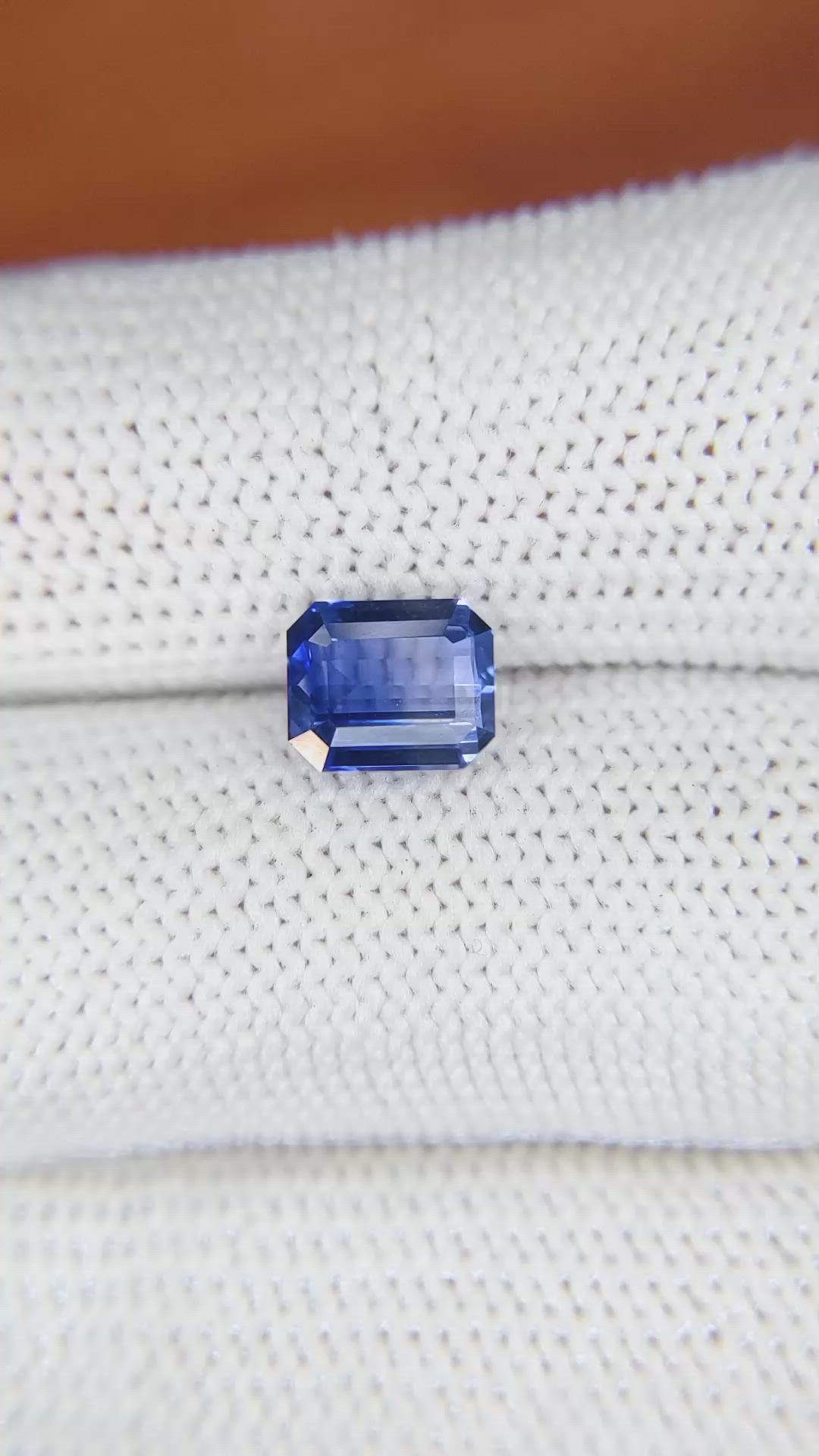 2.15 Ct. Blue Sapphire from Ceylon (Sri Lanka) Size Video