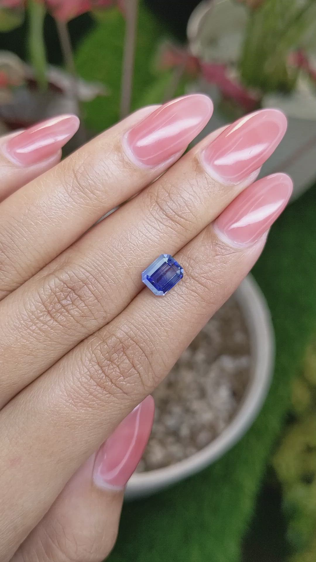 2.15 Ct. Blue Sapphire from Ceylon (Sri Lanka) Size Video