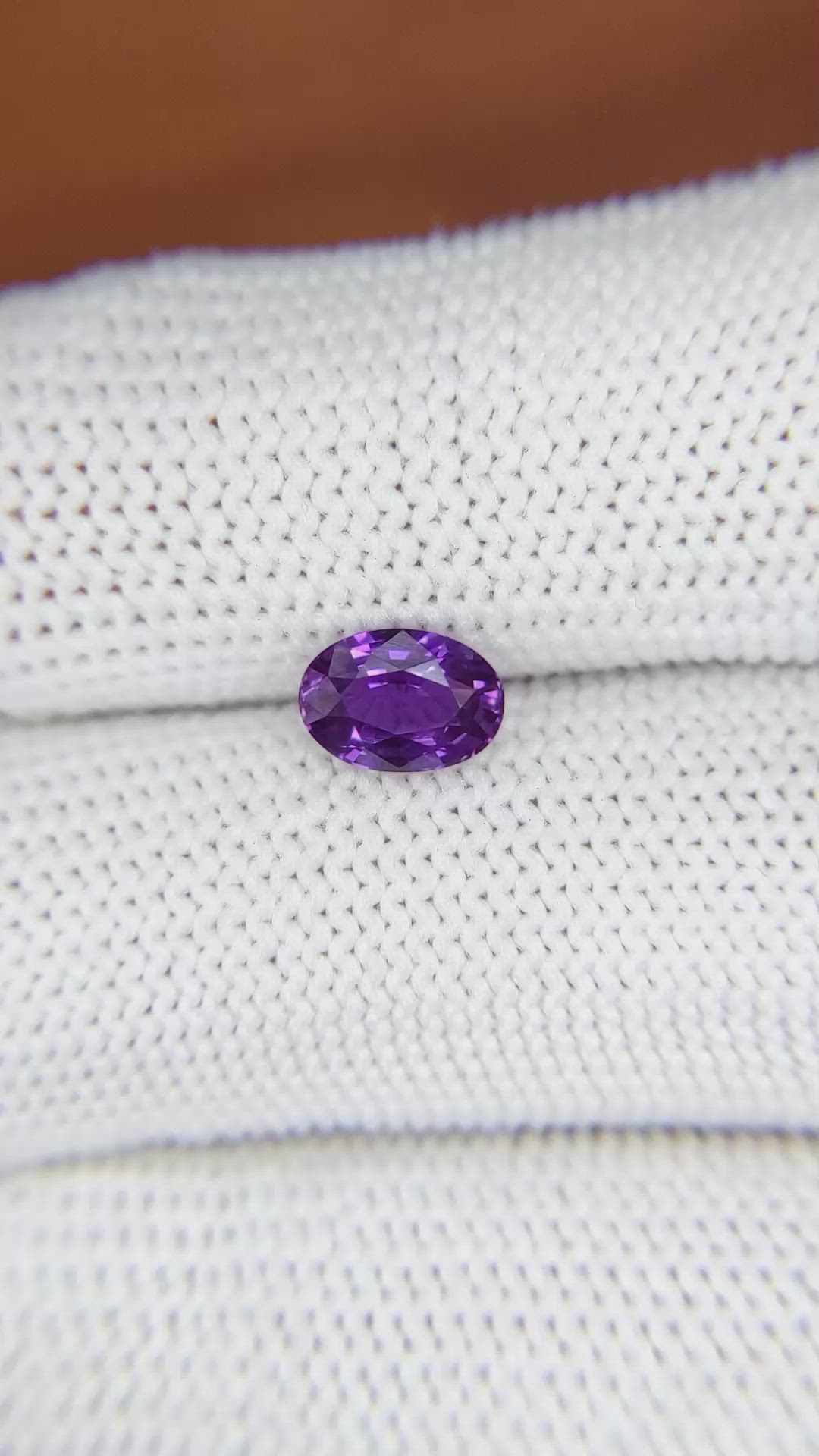 1.21 Ct. Pinkish Purple Sapphire from Ceylon (Sri Lanka) Size Video