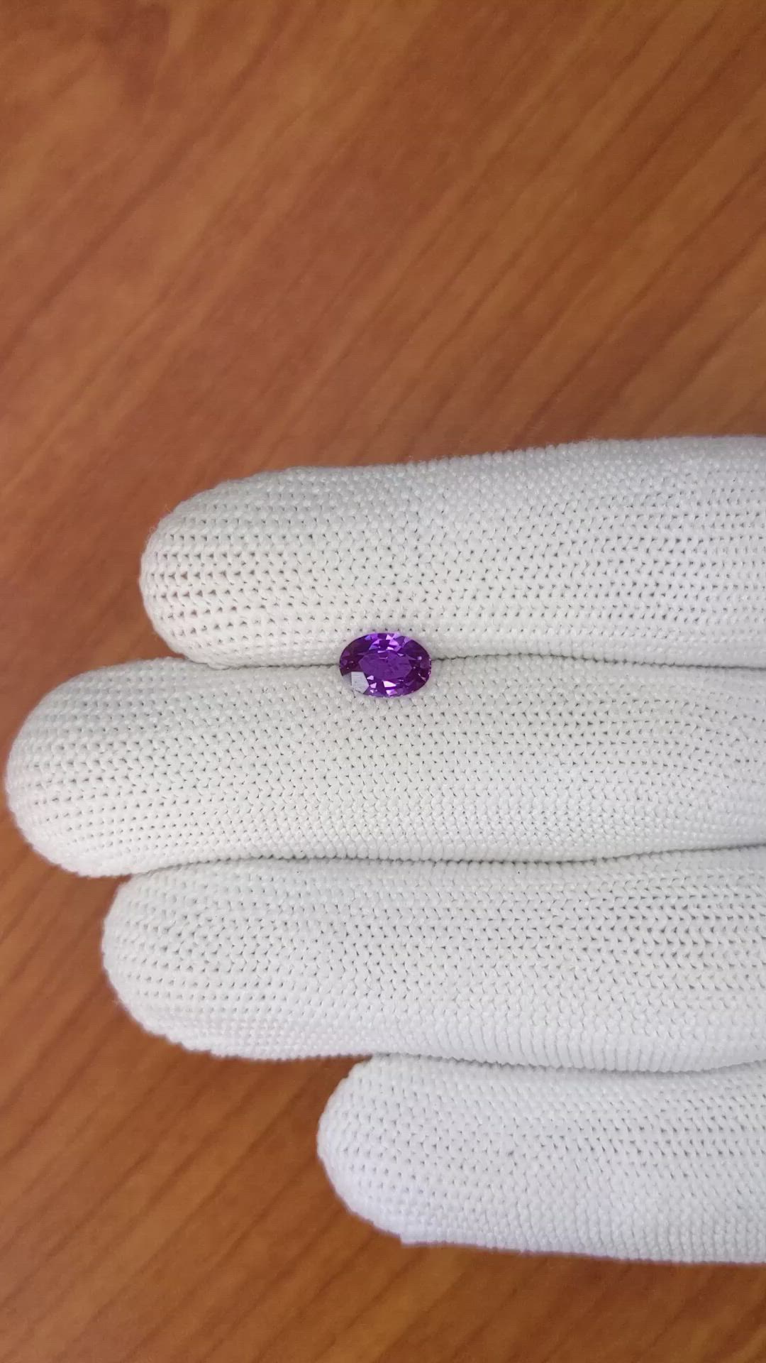 1.21 Ct. Pinkish Purple Sapphire from Ceylon (Sri Lanka) Size Video
