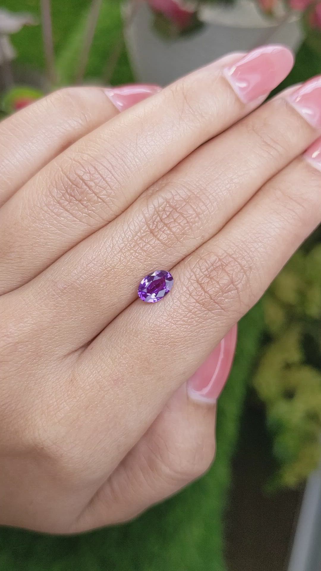 1.21 Ct. Pinkish Purple Sapphire from Ceylon (Sri Lanka) Size Video