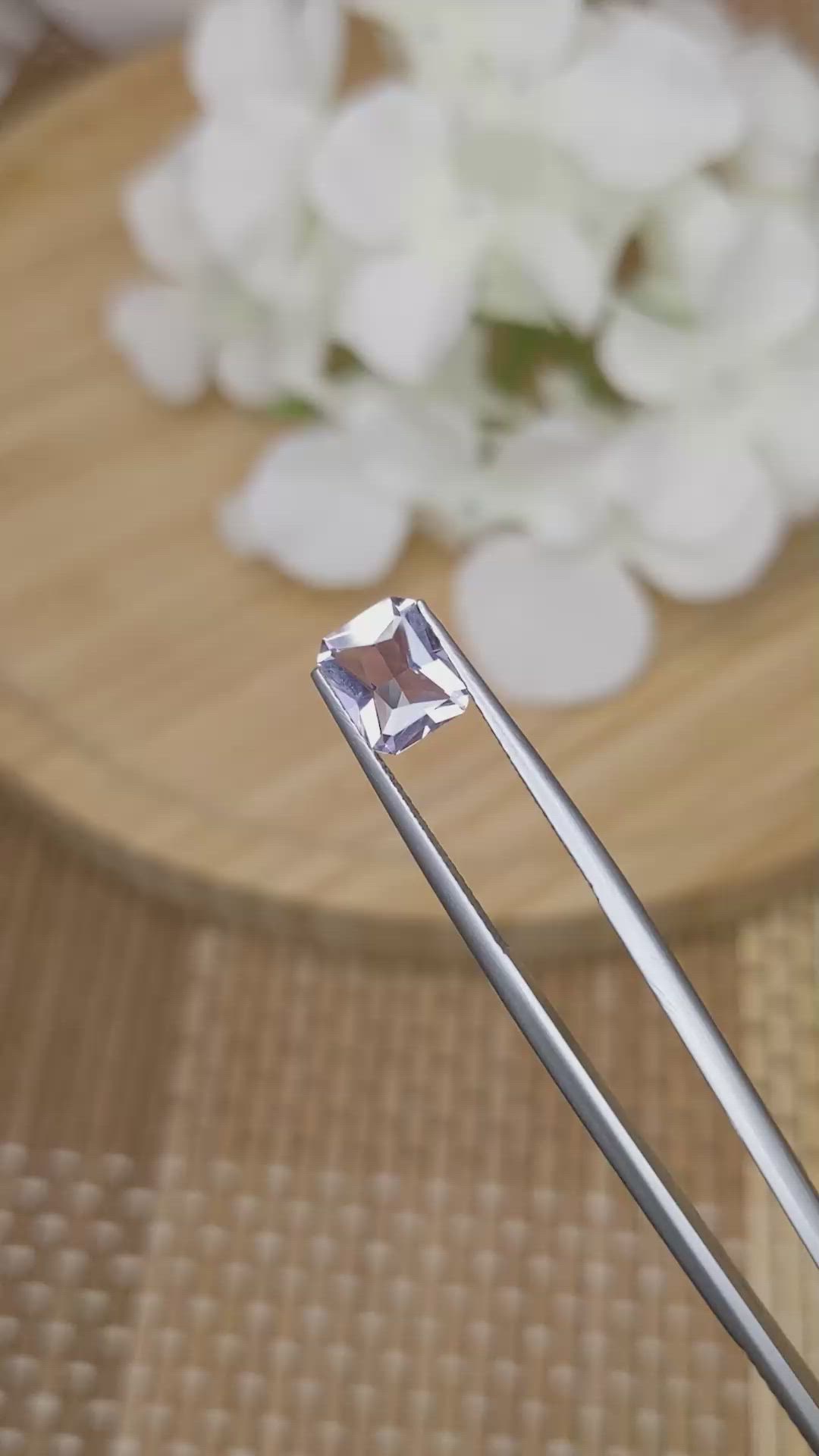 1.83 Ct. Pink Sapphire from Ceylon (Sri Lanka) Size Video