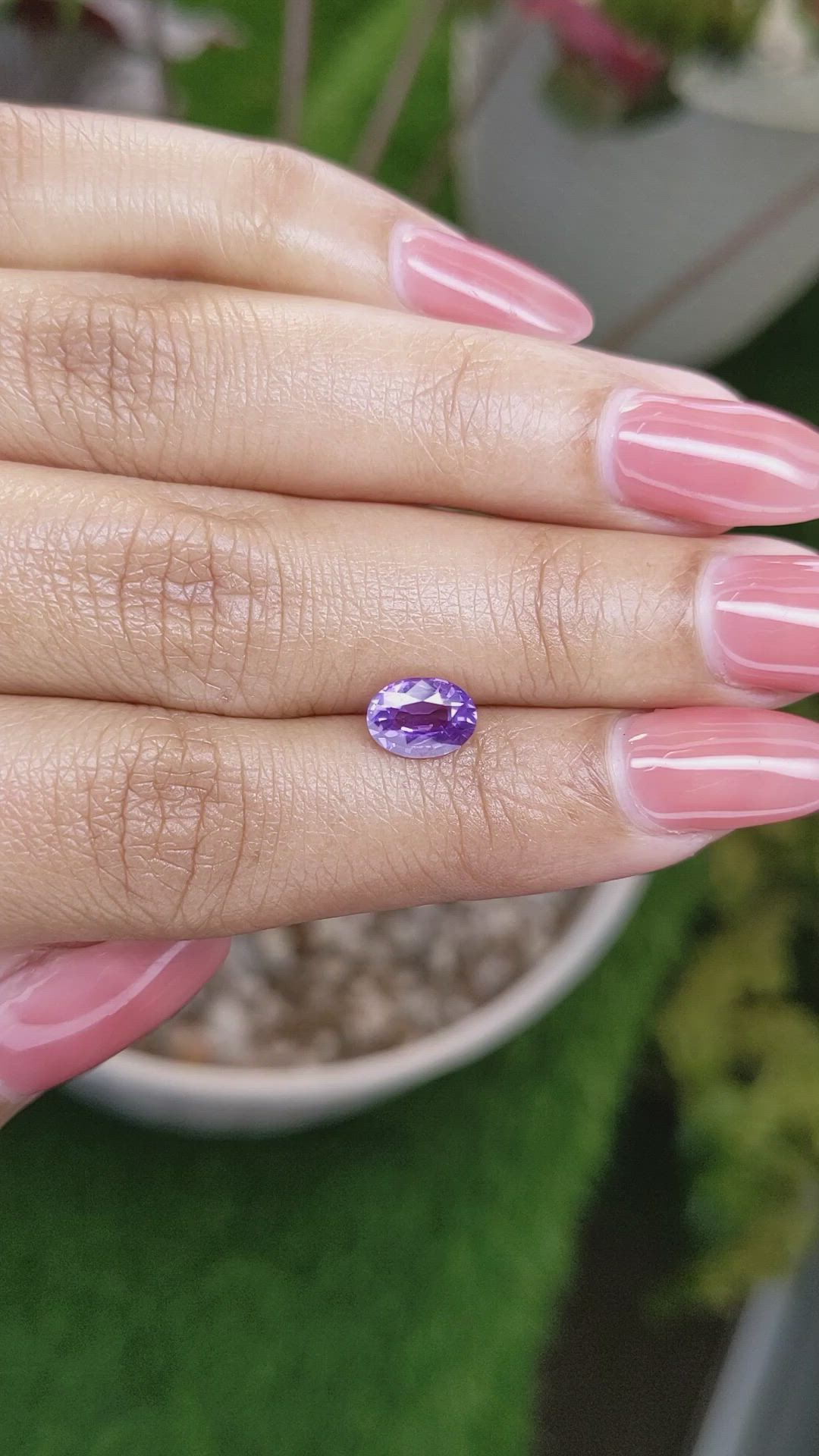 1.29 Ct. Pinkish Purple Sapphire from Ceylon (Sri Lanka) Size Video