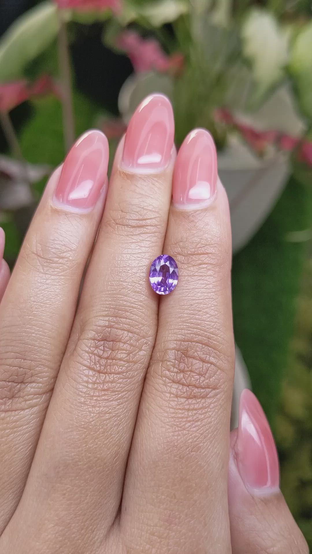 1.29 Ct. Pinkish Purple Sapphire from Ceylon (Sri Lanka) Size Video