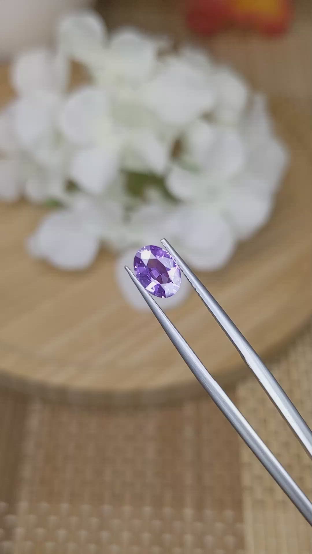 1.29 Ct. Pinkish Purple Sapphire from Ceylon (Sri Lanka) Size Video