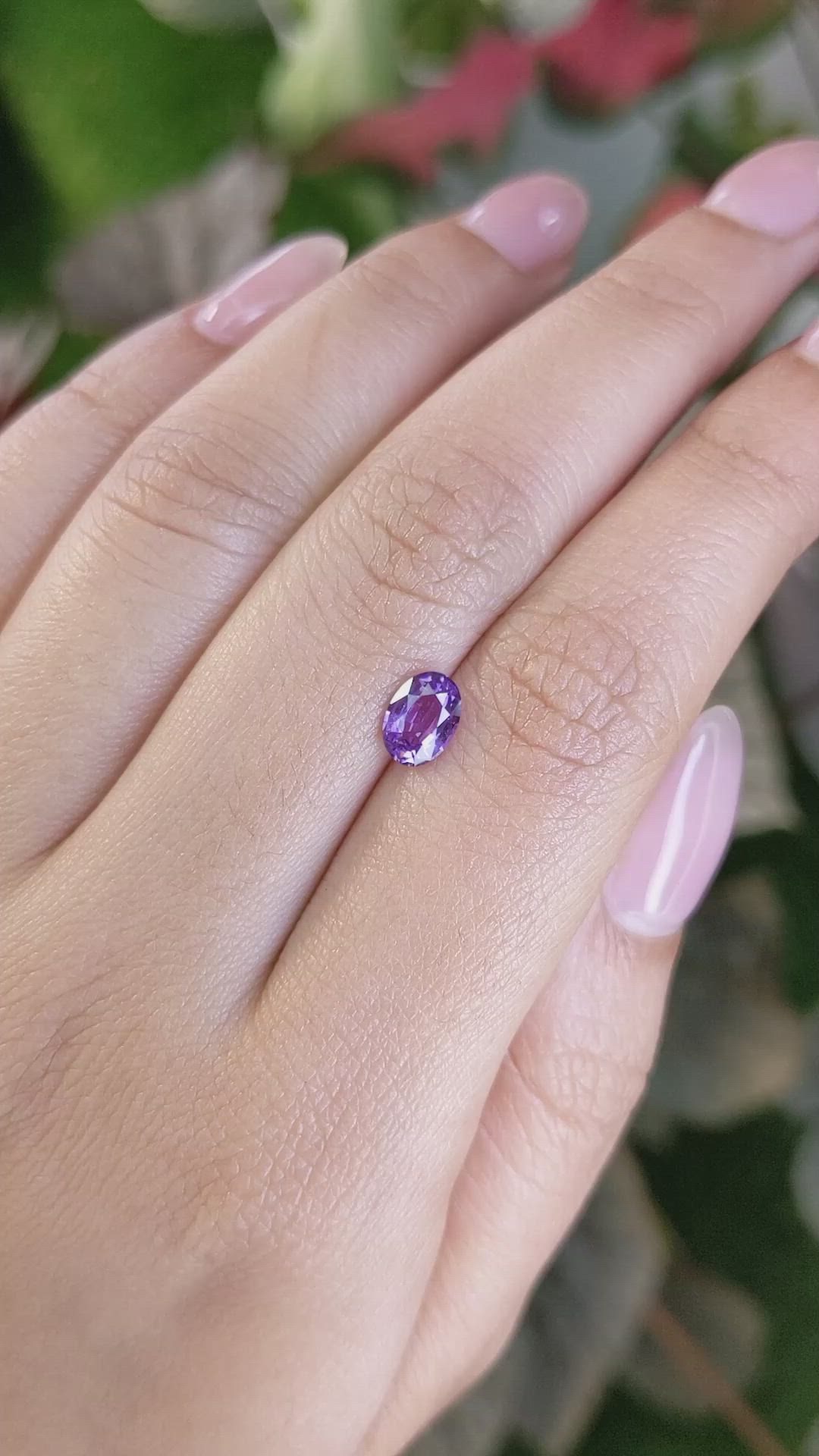 0.96 Ct. Pinkish Purple Sapphire from Ceylon (Sri Lanka) Size Video