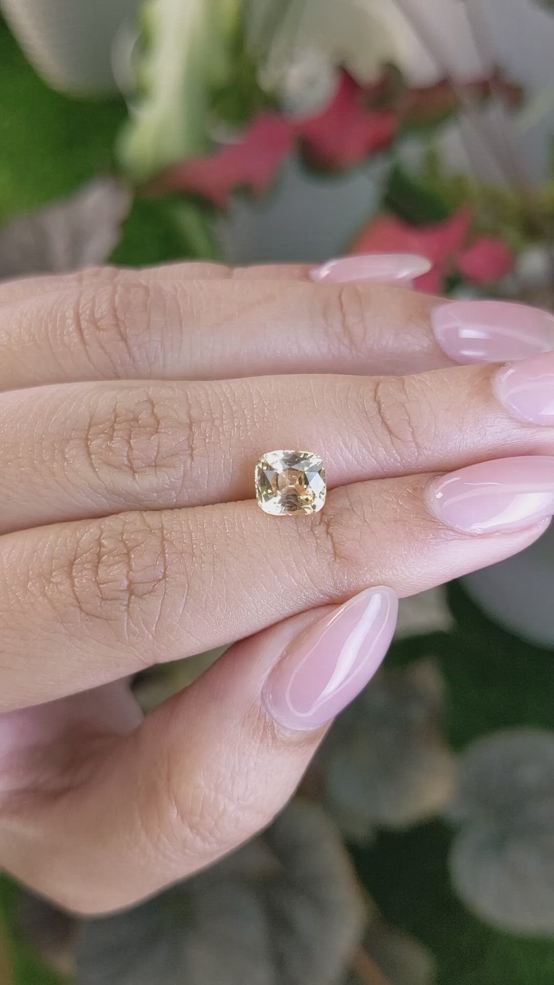 2.28 Ct. Orangish Yellow Sapphire from Ceylon (Sri Lanka) Size Video