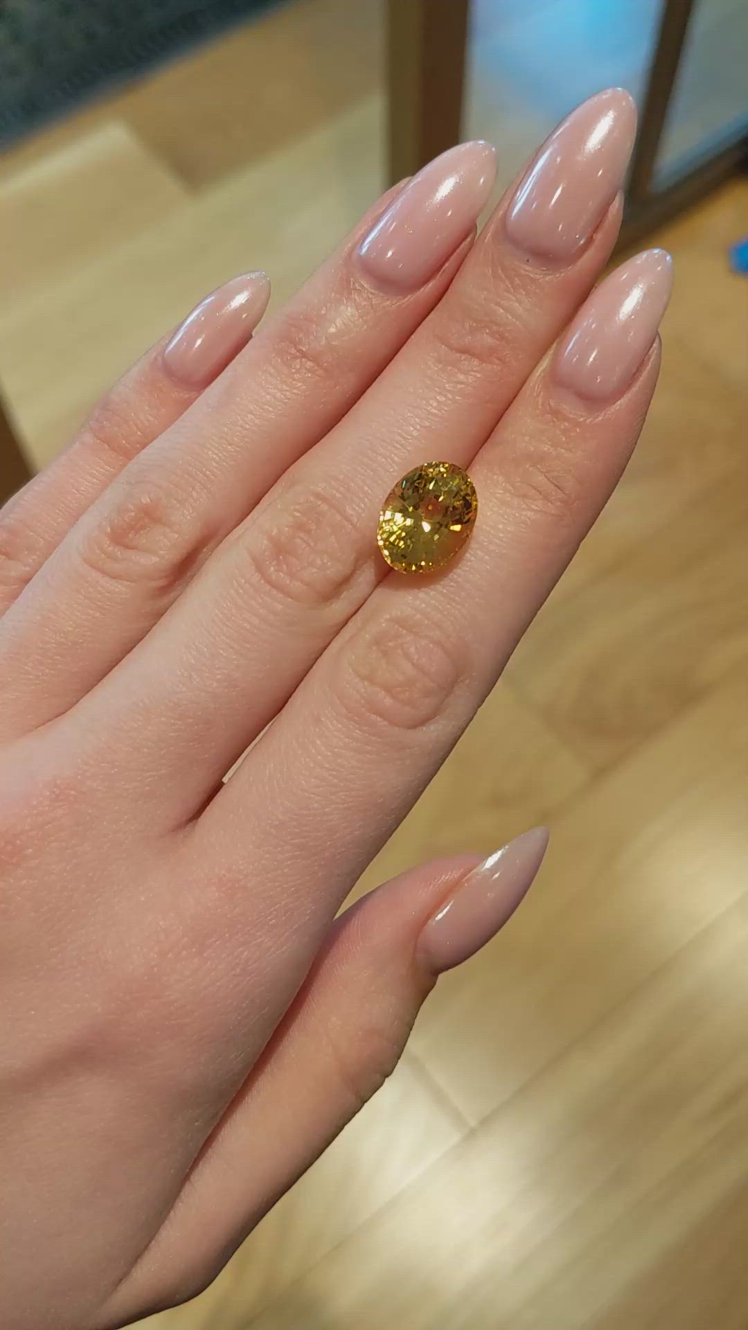10.38 Ct. Yellow Sapphire from Ceylon (Sri Lanka) Size Video