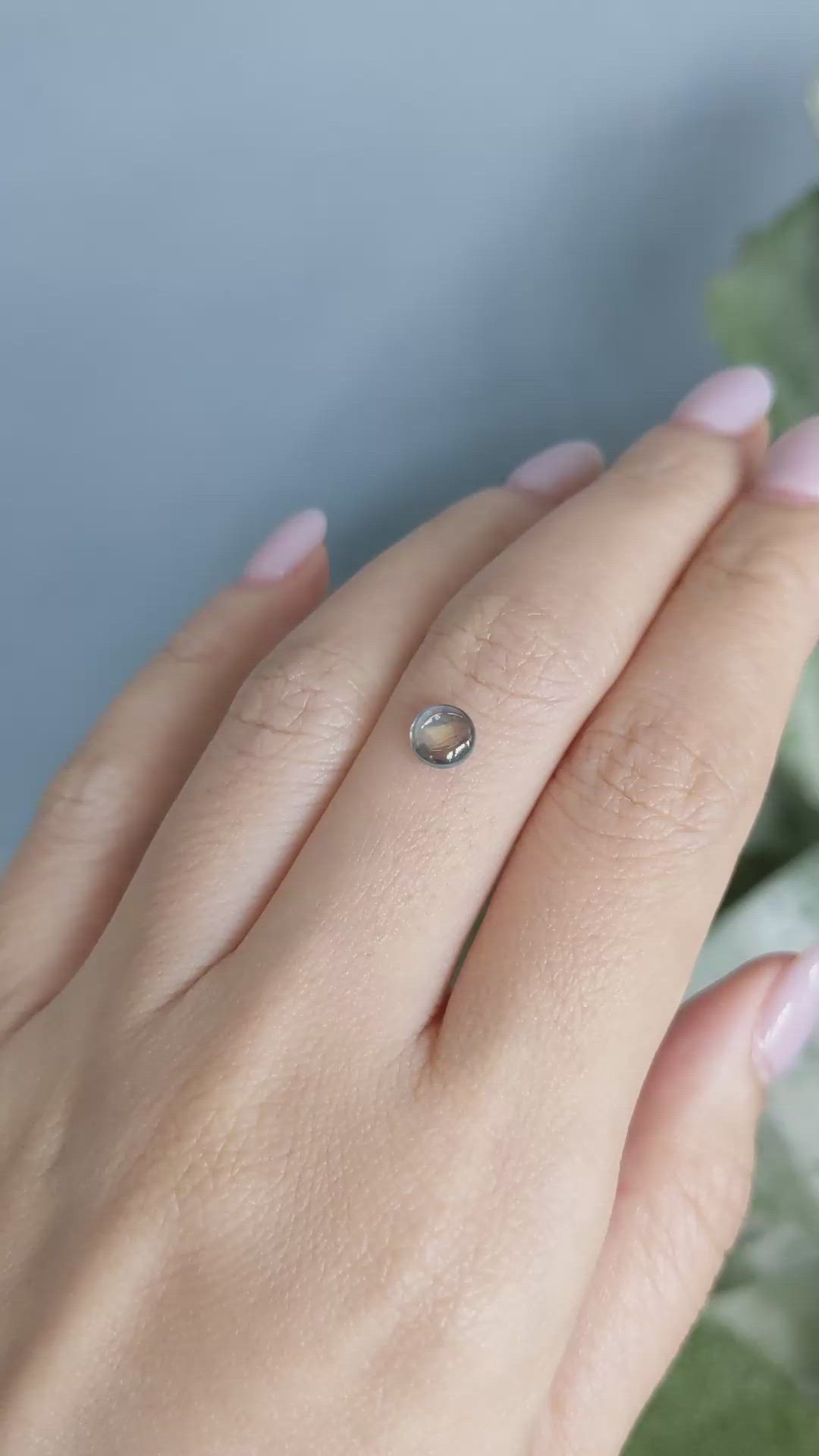 0.94 Ct. Bi Color / Parti Cabochon Sapphire from Montana Size Video