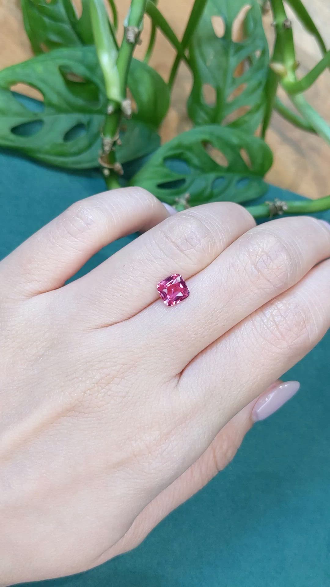 1.55 Ct. Pink Sapphire from Ceylon (Sri Lanka) Size Video