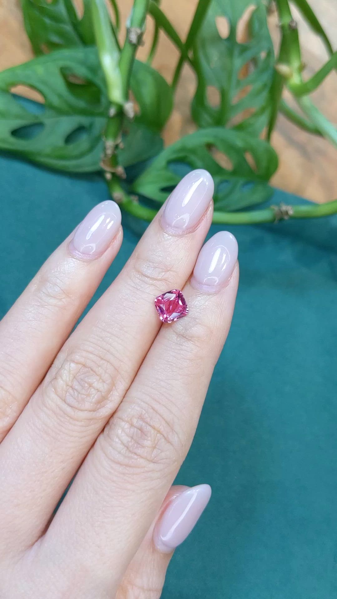 1.55 Ct. Pink Sapphire from Ceylon (Sri Lanka) Size Video
