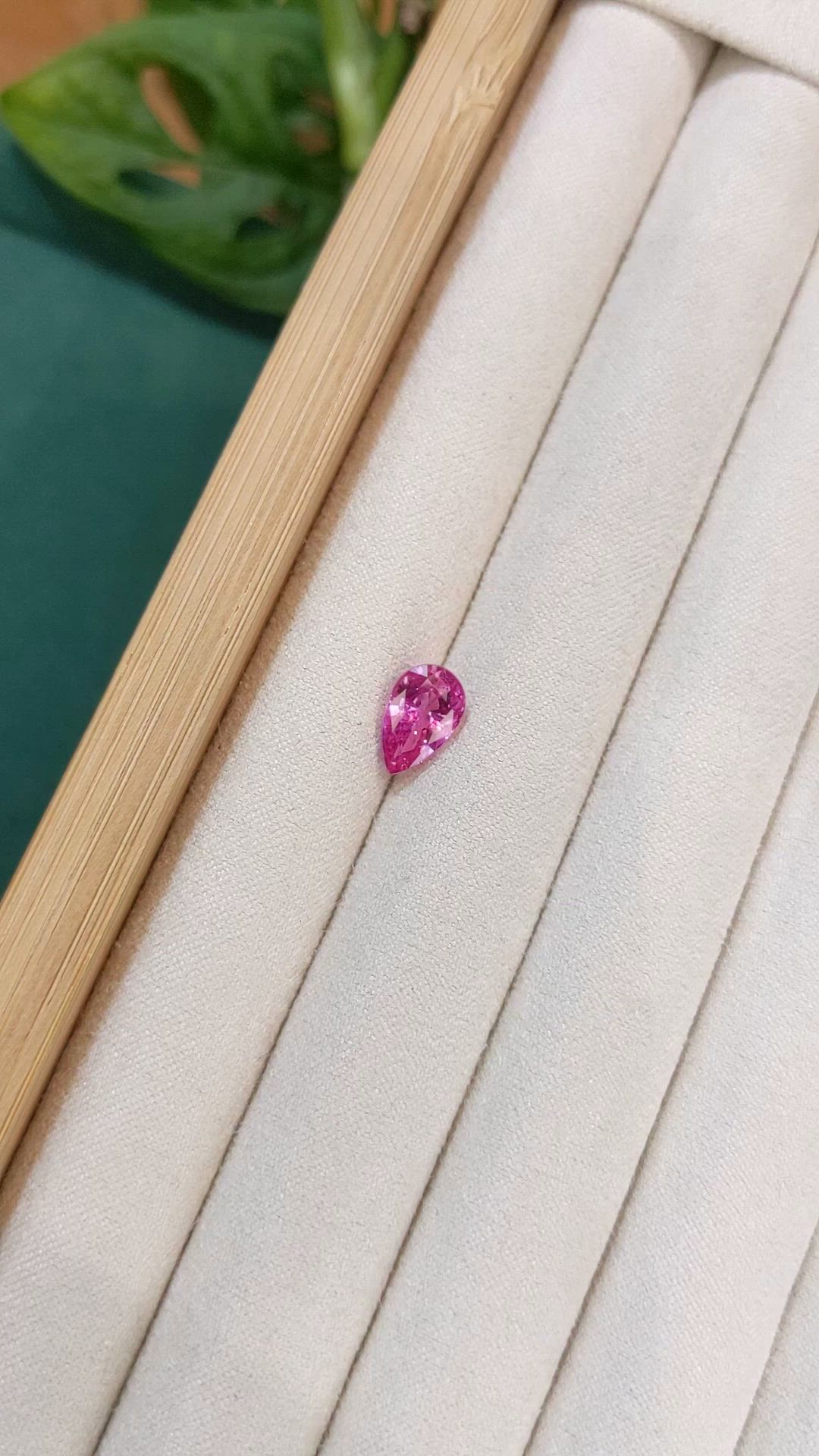 2.51 Ct. Pink Sapphire from Ceylon (Sri Lanka) Size Video