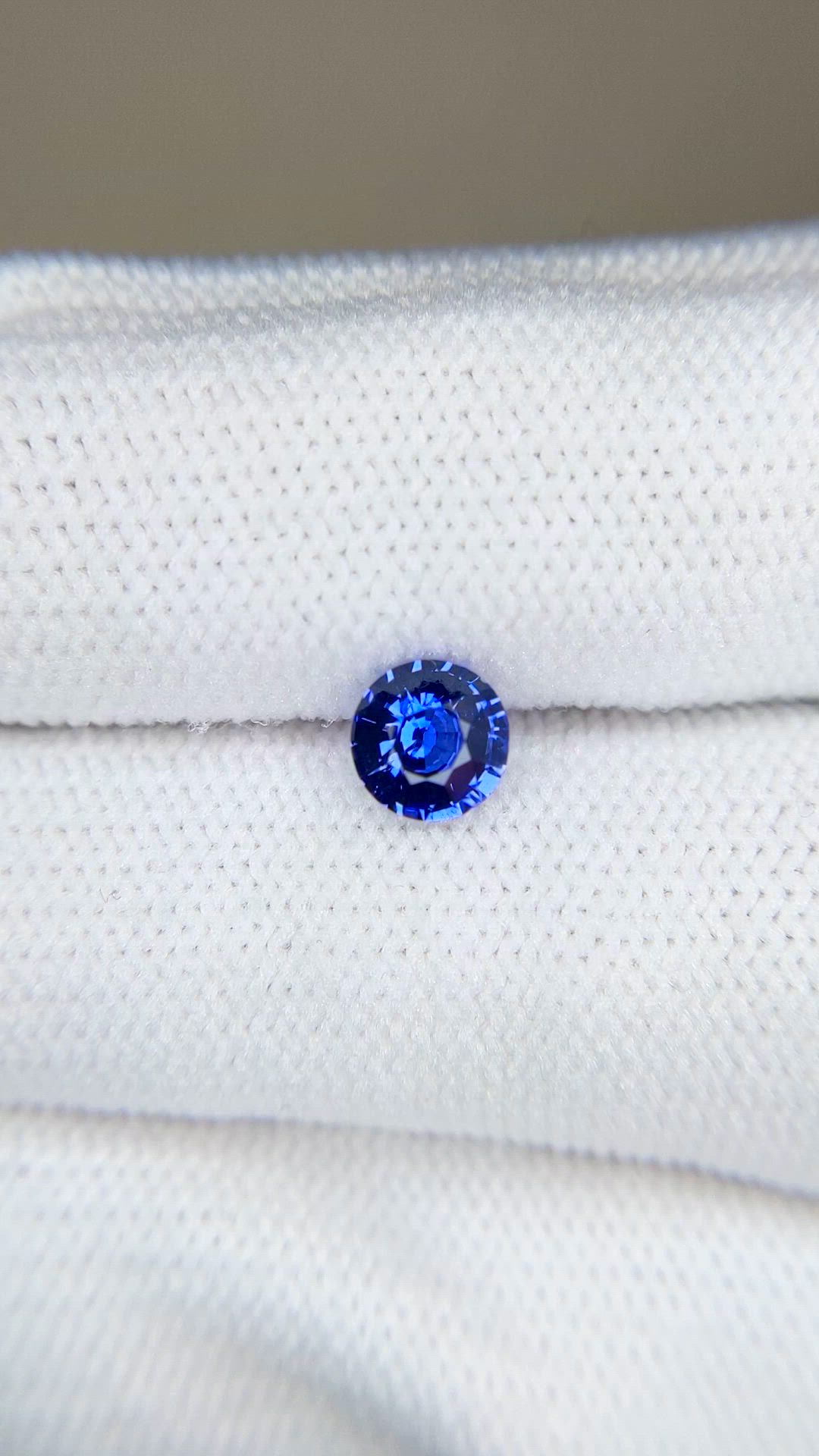 0.78 Ct. Blue Sapphire from Ceylon (Sri Lanka) Size Video