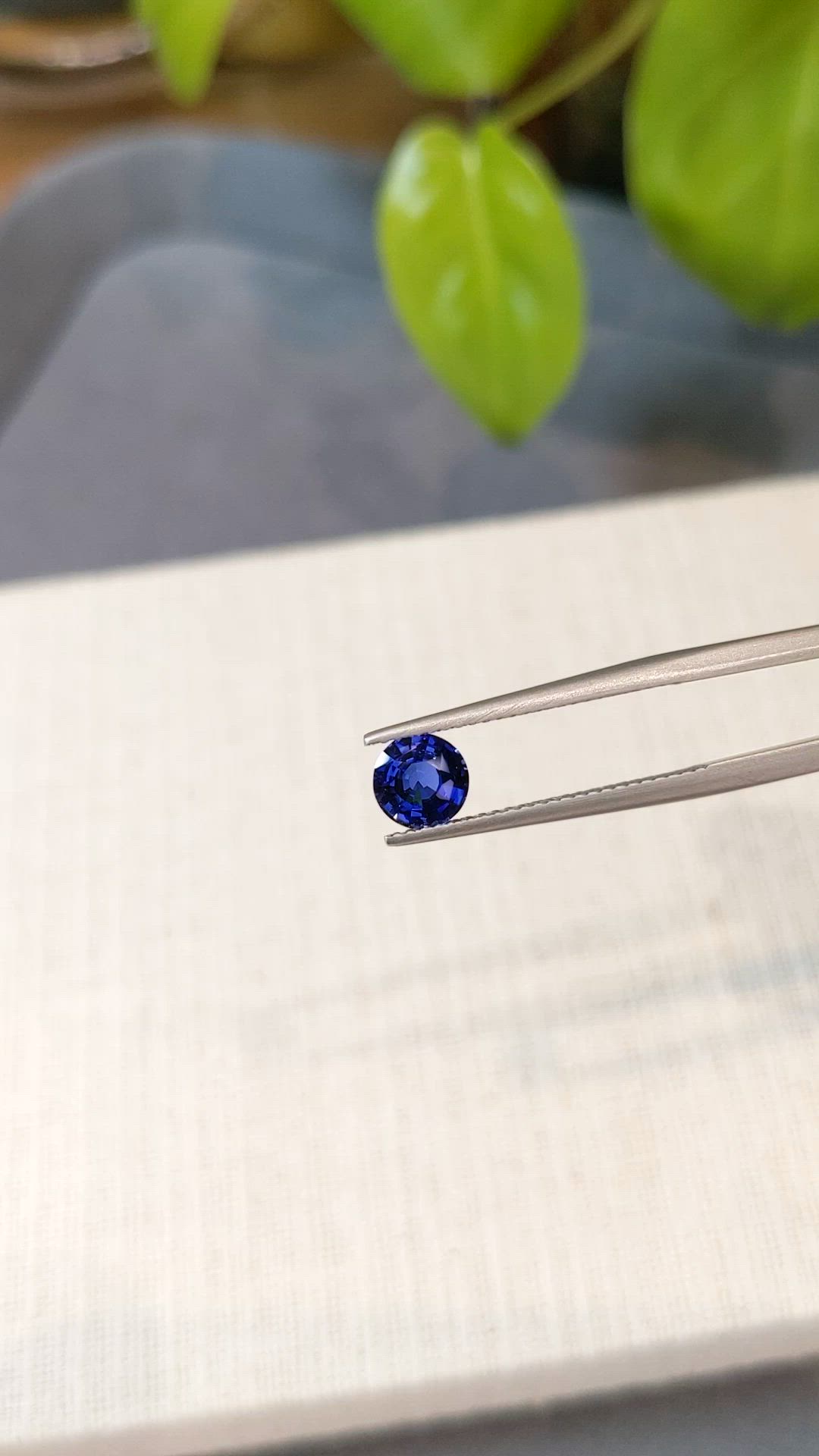 0.87 Ct. Blue Sapphire from Ceylon (Sri Lanka) Size Video