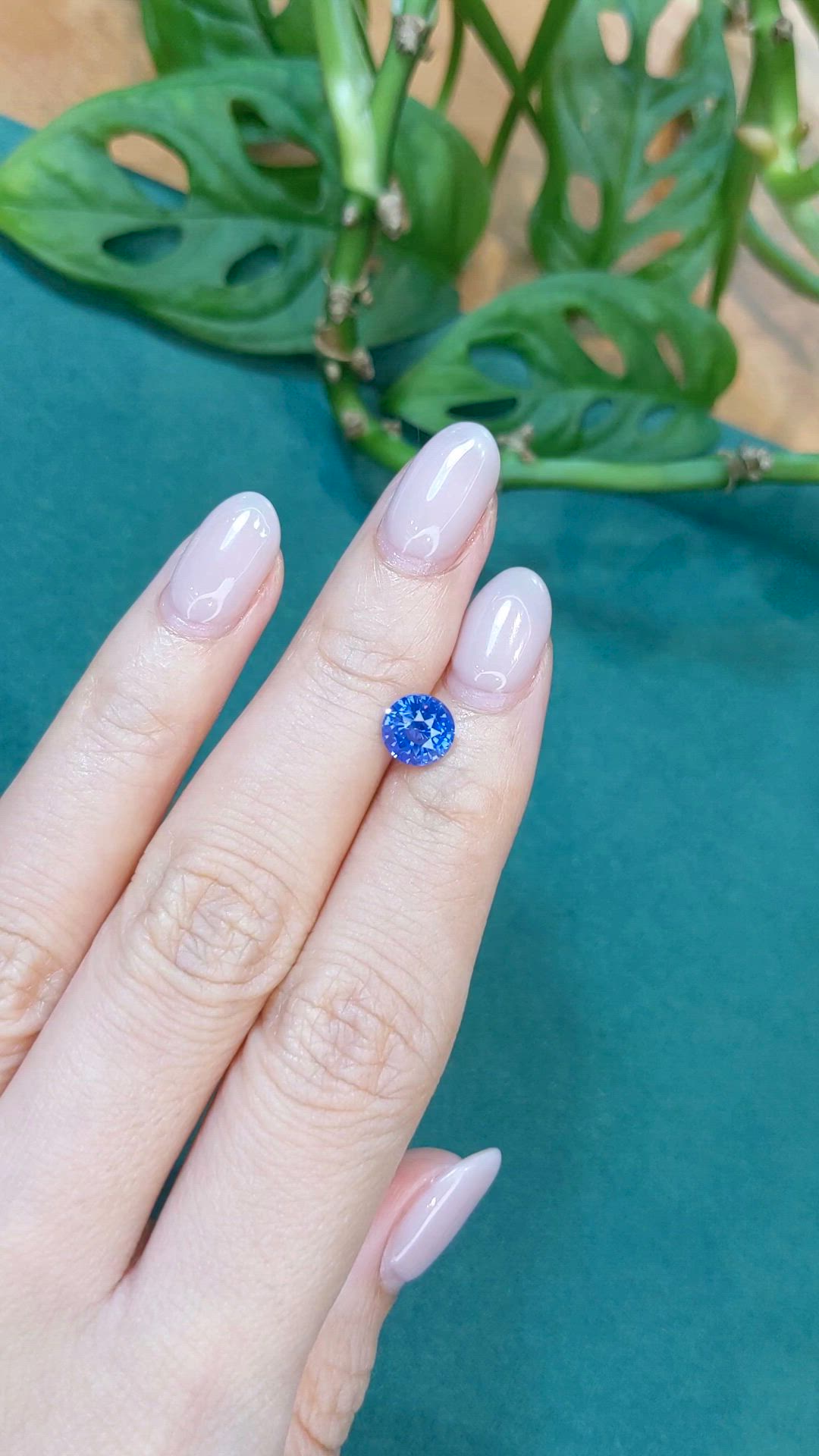 1.90 Ct. Blue Sapphire from Ceylon (Sri Lanka) Size Video