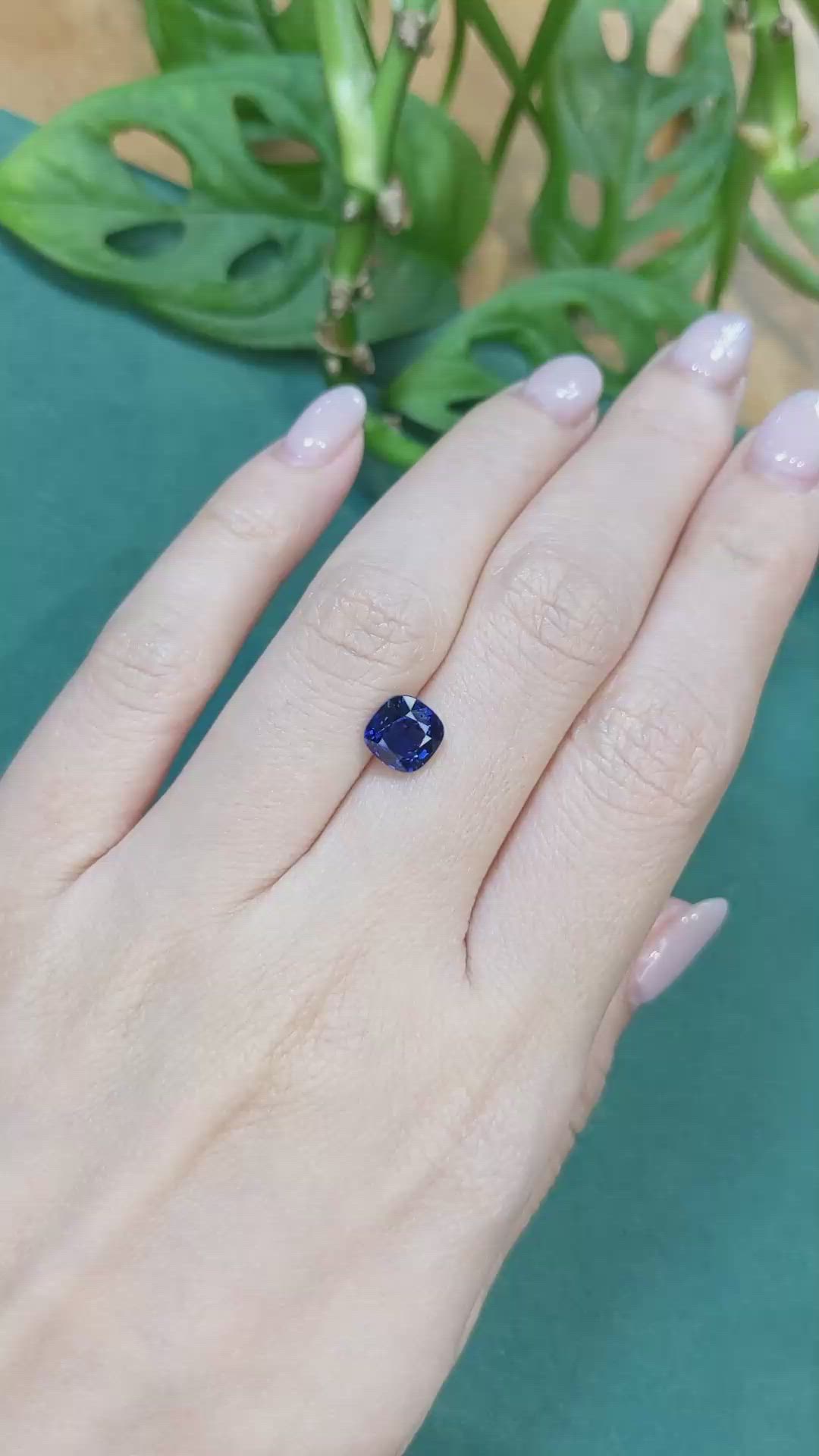 2.13 Ct. Blue Sapphire from Ceylon (Sri Lanka) Size Video