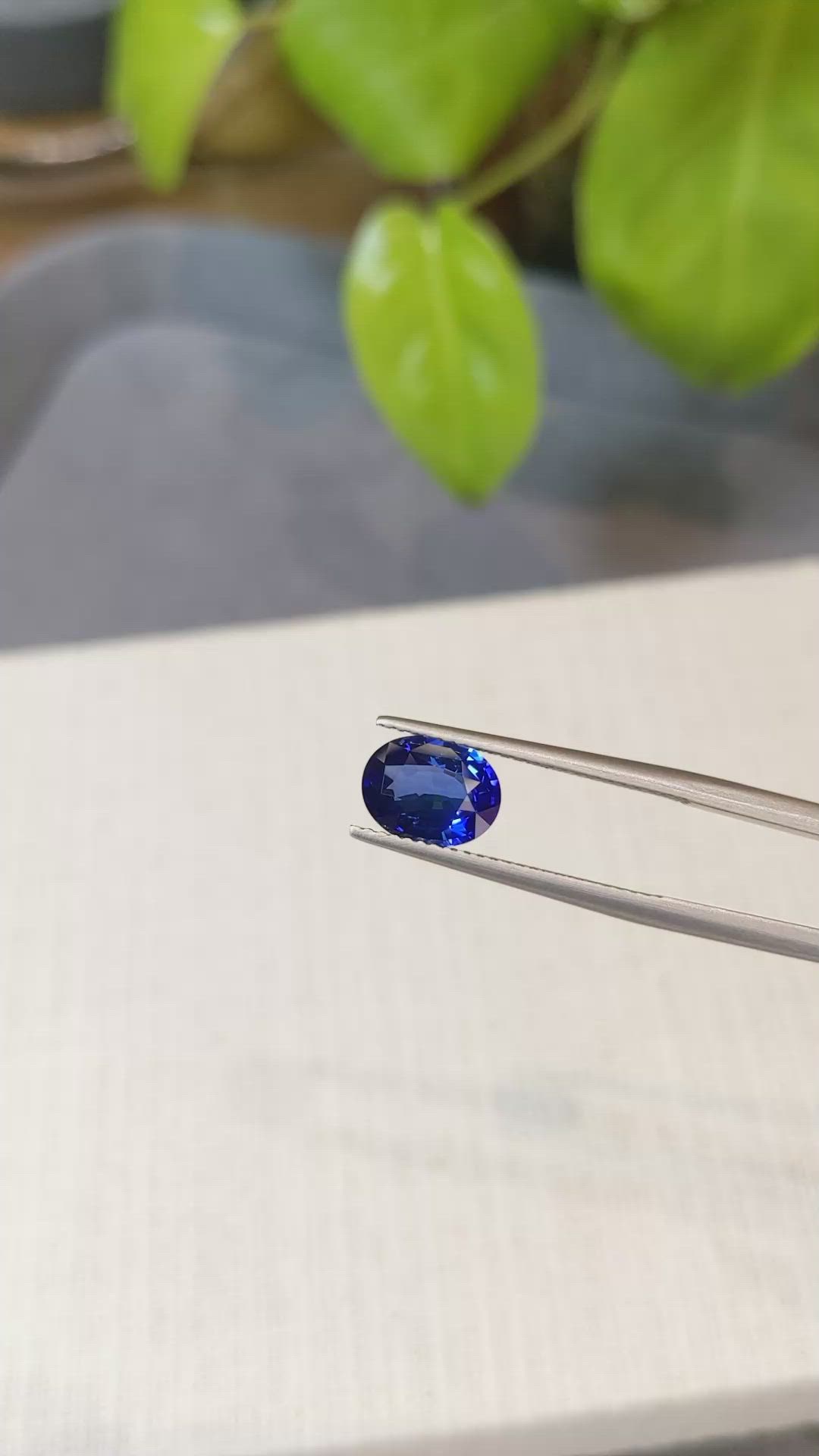 2.22 Ct. Purplish Blue Sapphire from Ceylon (Sri Lanka) Size Video