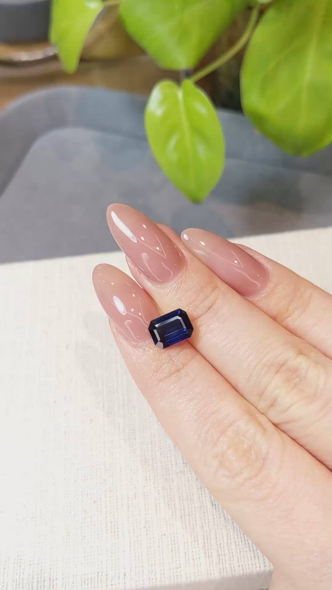 2.27 Ct. Blue Sapphire from Ceylon (Sri Lanka) Size Video