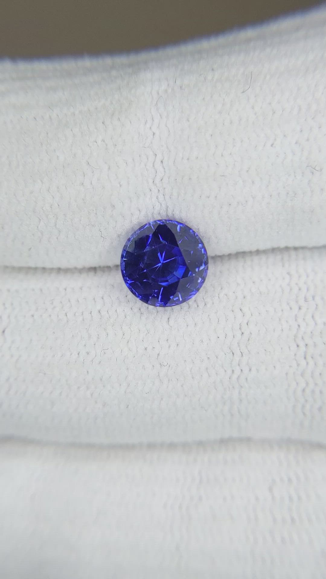 2.46 Ct. Blue Sapphire from Ceylon (Sri Lanka) Size Video