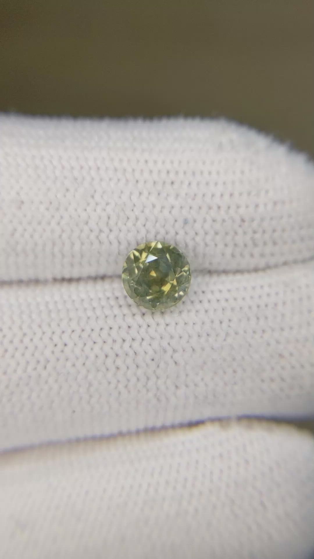 2.08 Ct. Bi Color Sapphire from Montana Size Video