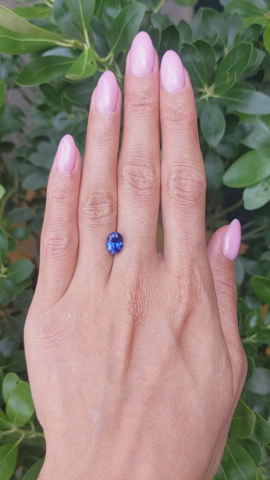 2.90 Ct. Blue Sapphire from Ceylon (Sri Lanka) Size Video