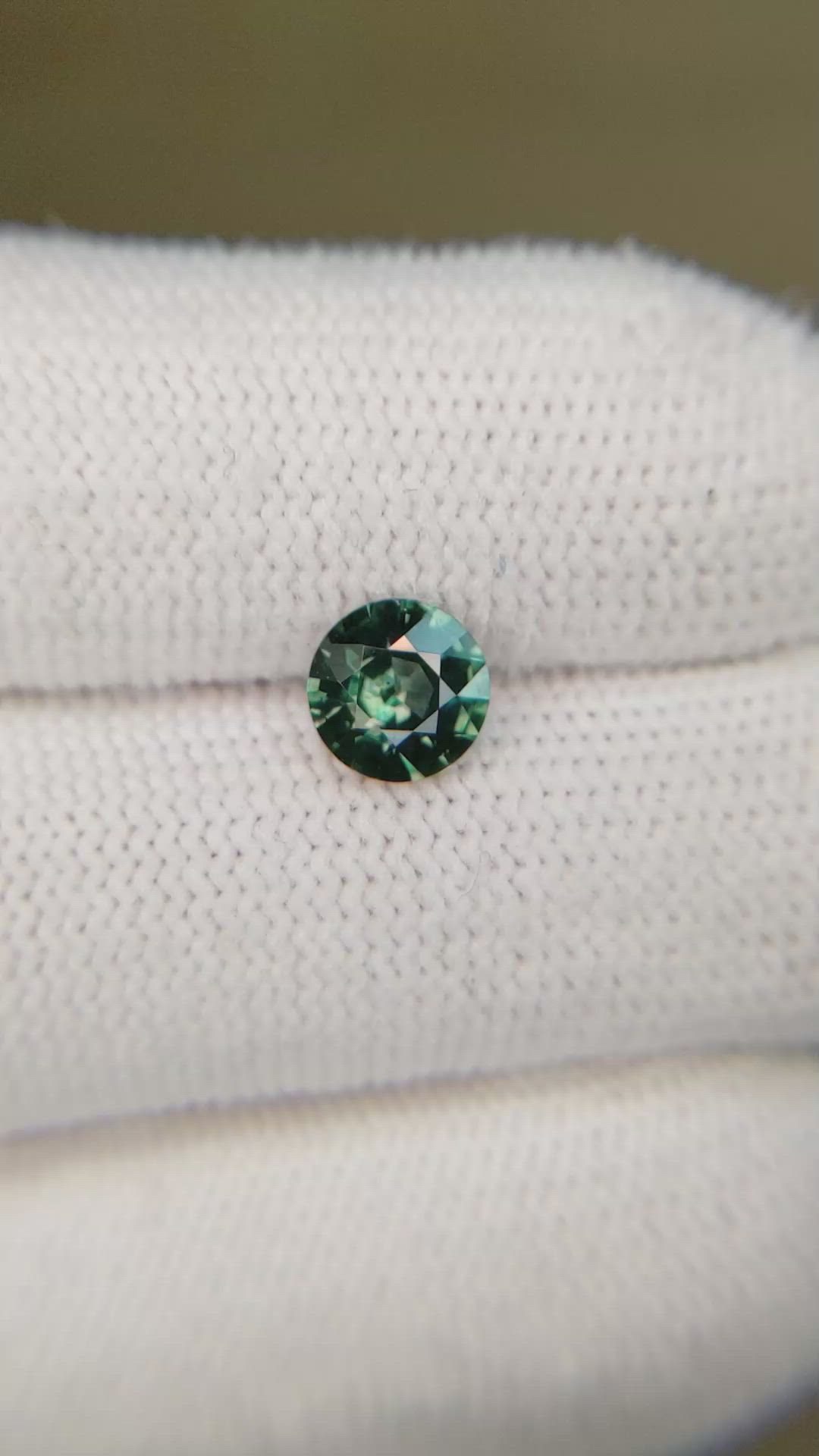 1.51 Ct. Bluish Green Sapphire from Montana Size Video