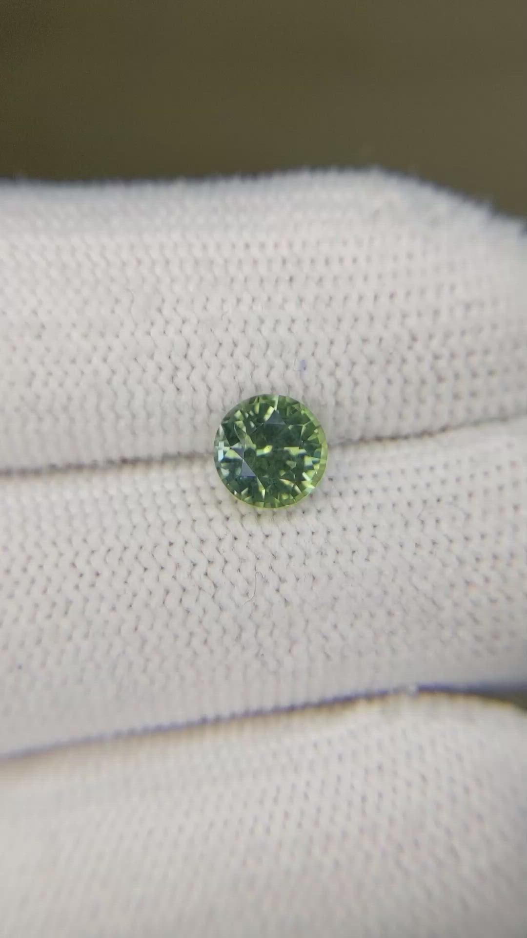1.68 Ct. Yellowish Green Sapphire from Montana Size Video