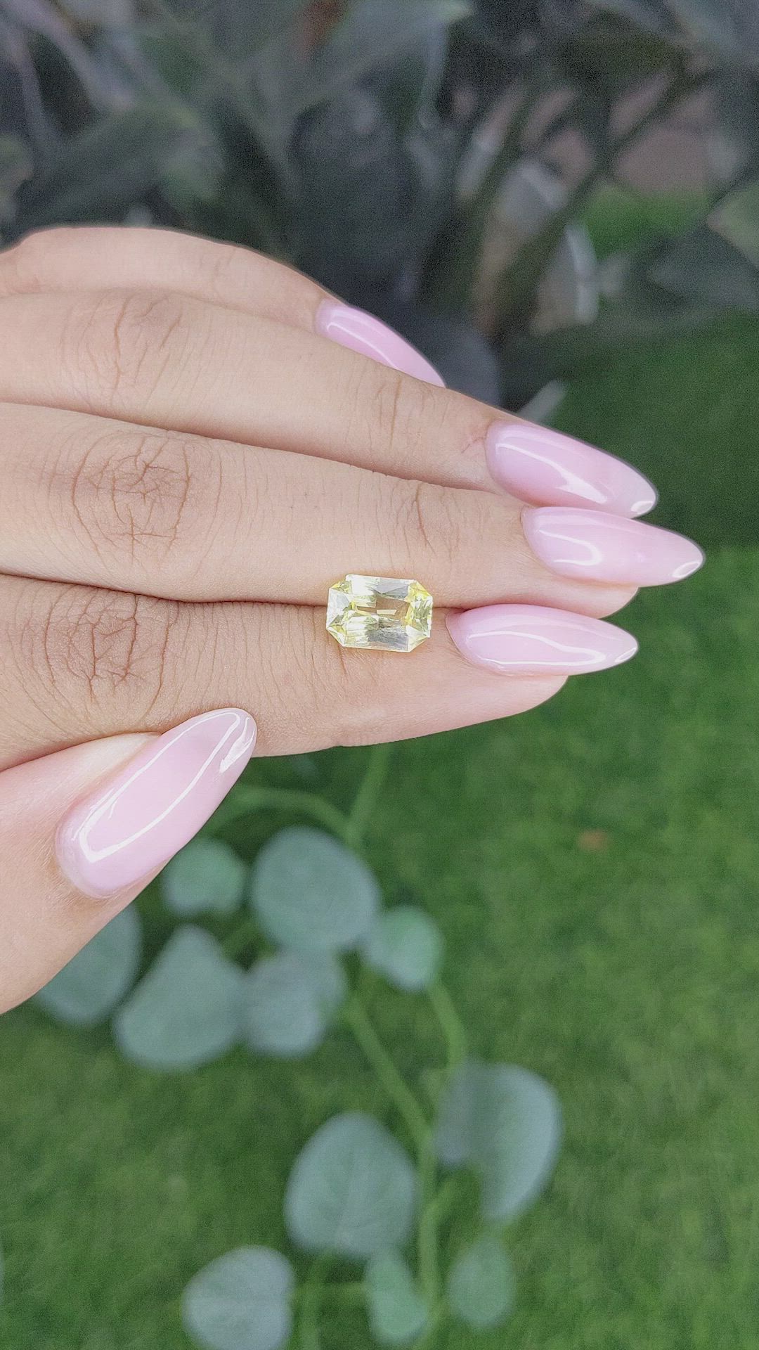 2.64 Ct. Yellow Sapphire from Tanzania Size Video