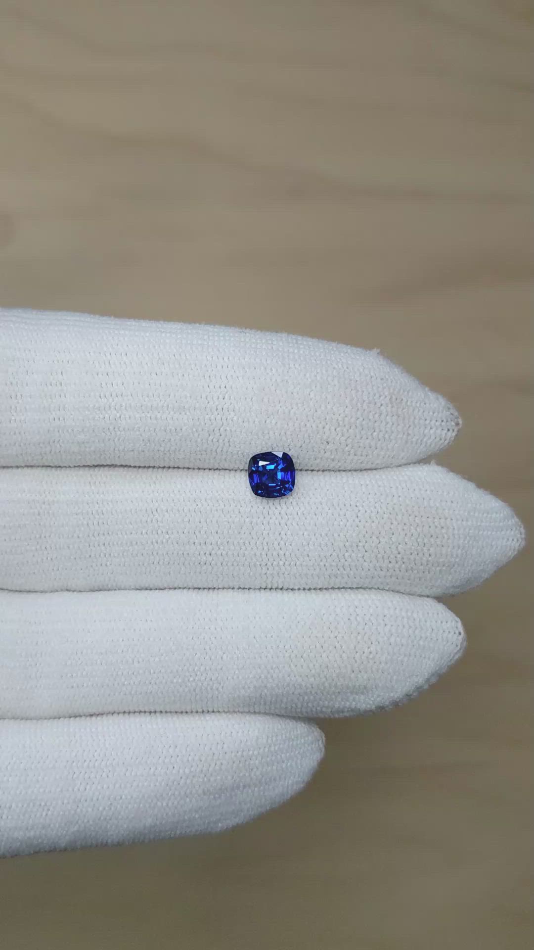 1.04 Ct. Blue Sapphire from Thailand Size Video