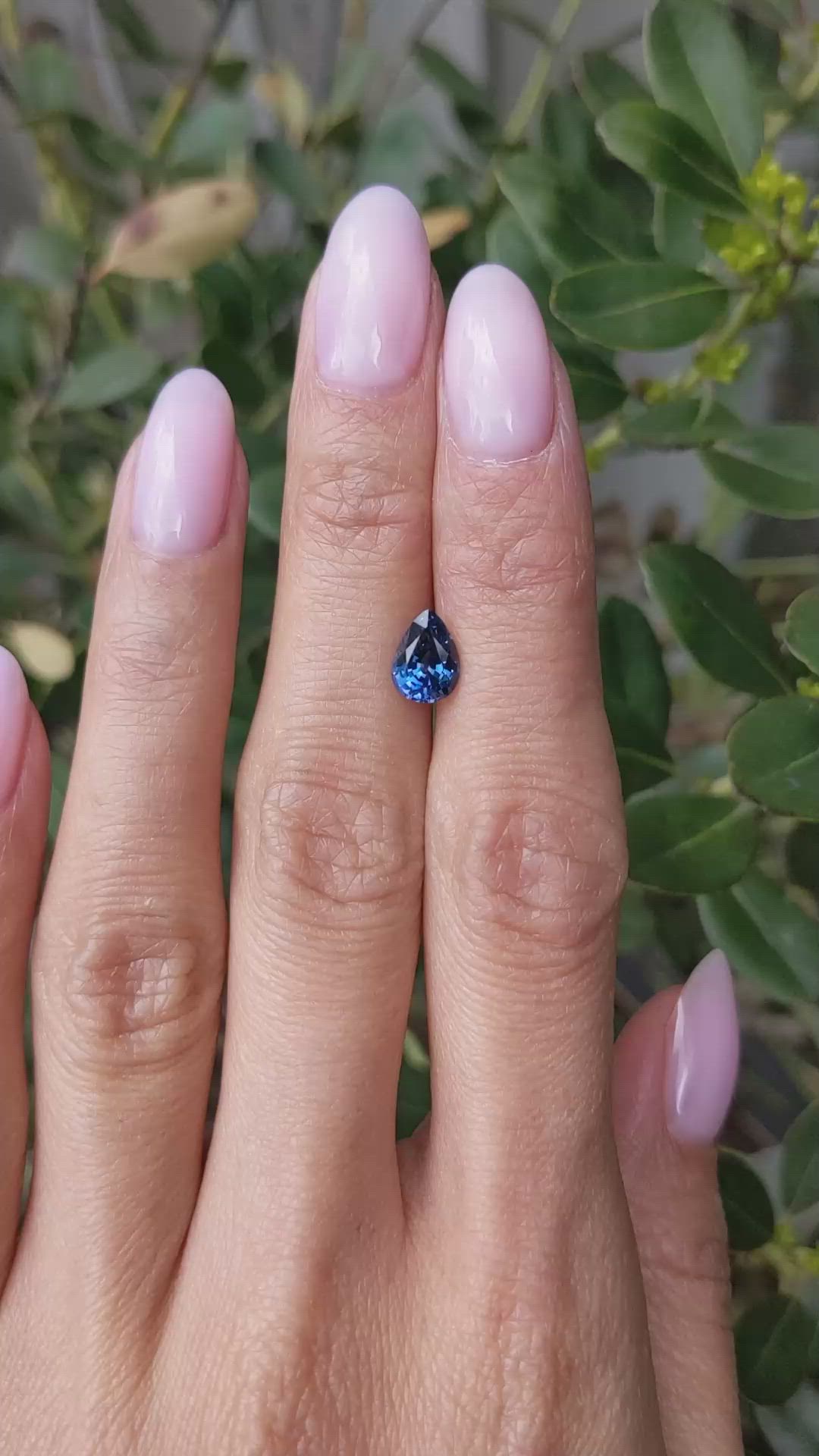 1.38 Ct. Blue Sapphire from Ceylon (Sri Lanka) Size Video