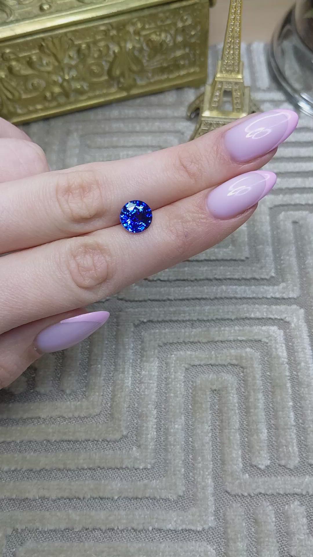 3.24 Ct. Blue Sapphire from Ceylon (Sri Lanka) Size Video
