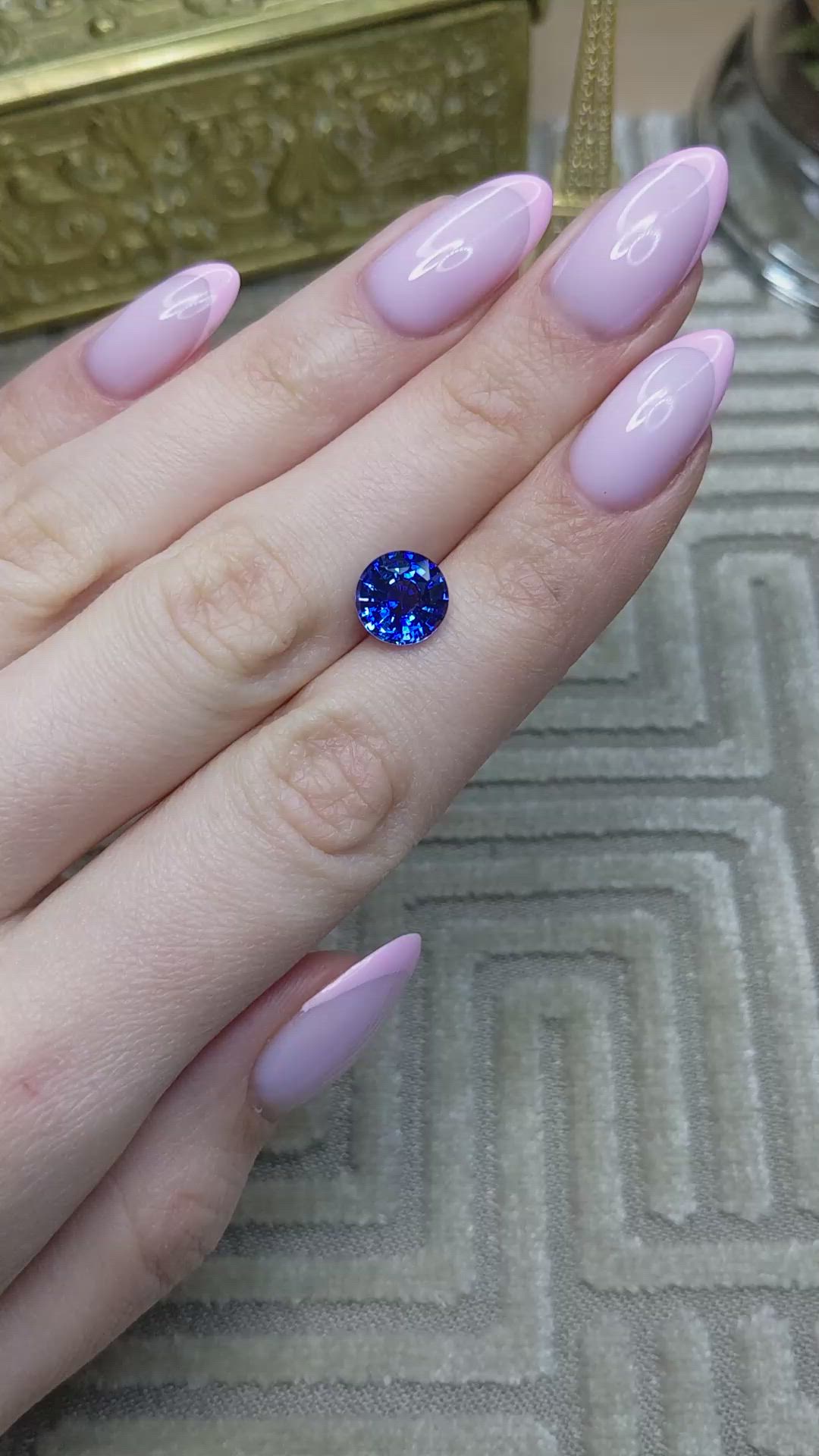 3.24 Ct. Blue Sapphire from Ceylon (Sri Lanka) Size Video
