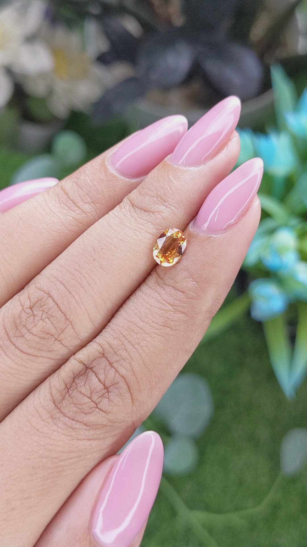 1.00 Ct. Yellowish Orange Sapphire from Tanzania Size Video