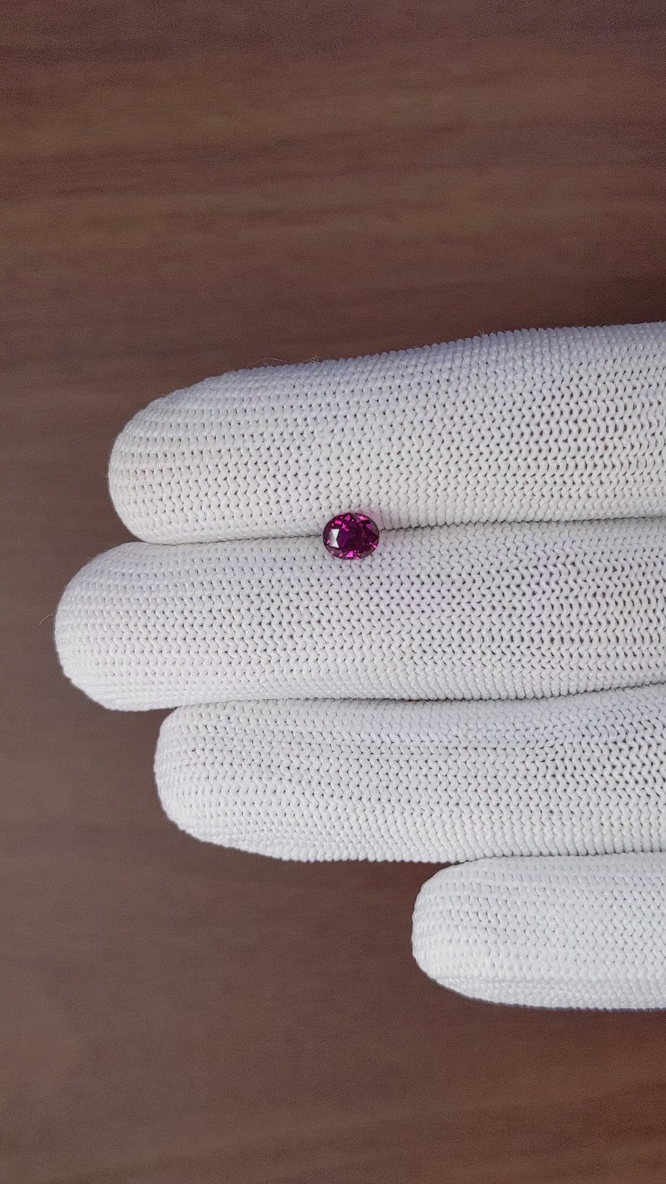 1.01 Ct. Purplish Pink Sapphire from Tanzania Size Video