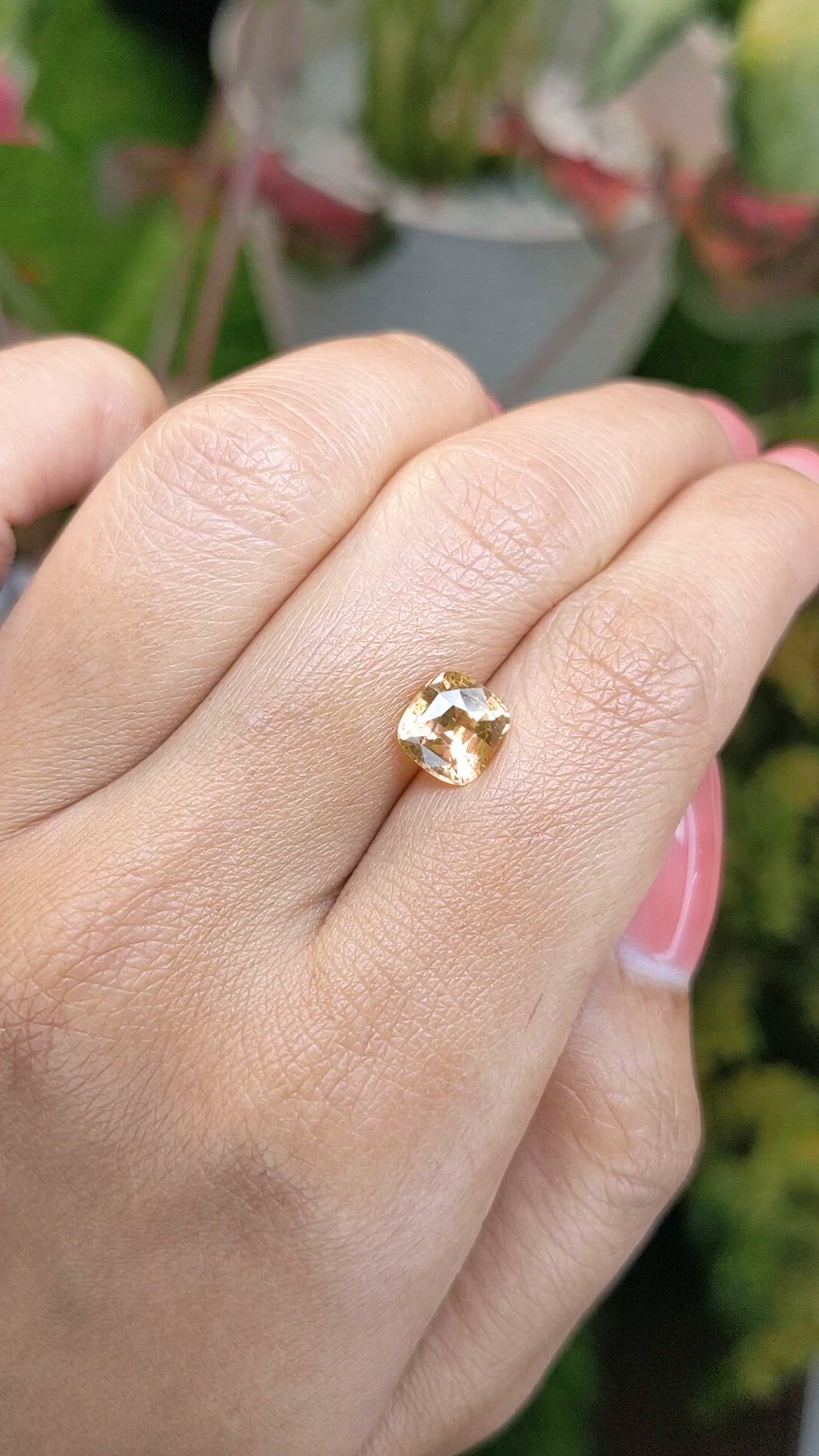2.18 Ct. Yellow Sapphire from Ceylon (Sri Lanka) Size Video
