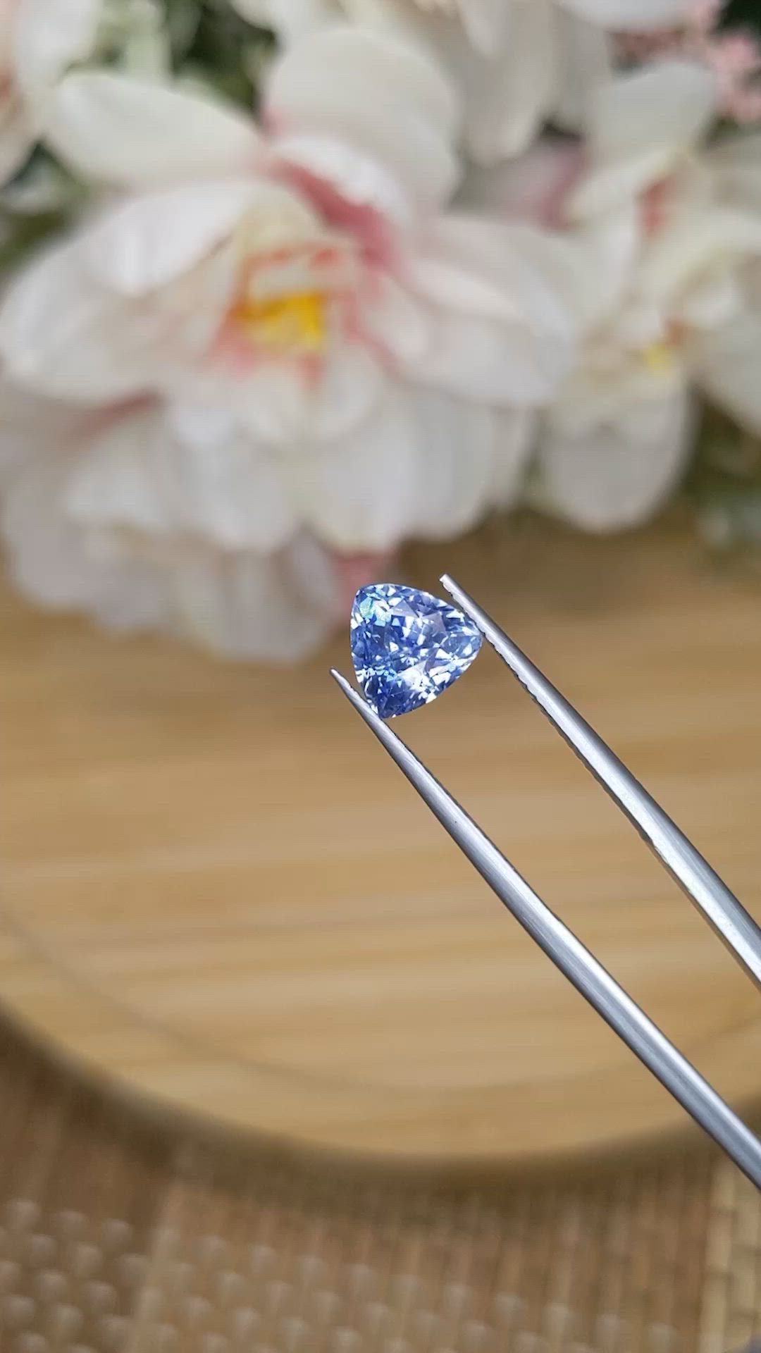 2.61 Ct. Blue Sapphire from Ceylon (Sri Lanka) Size Video