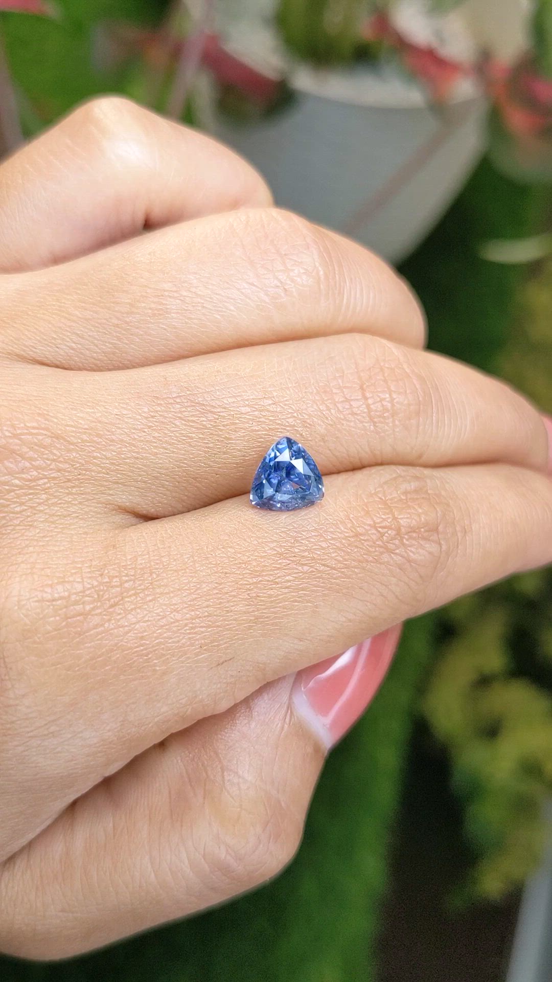 2.61 Ct. Blue Sapphire from Ceylon (Sri Lanka) Size Video