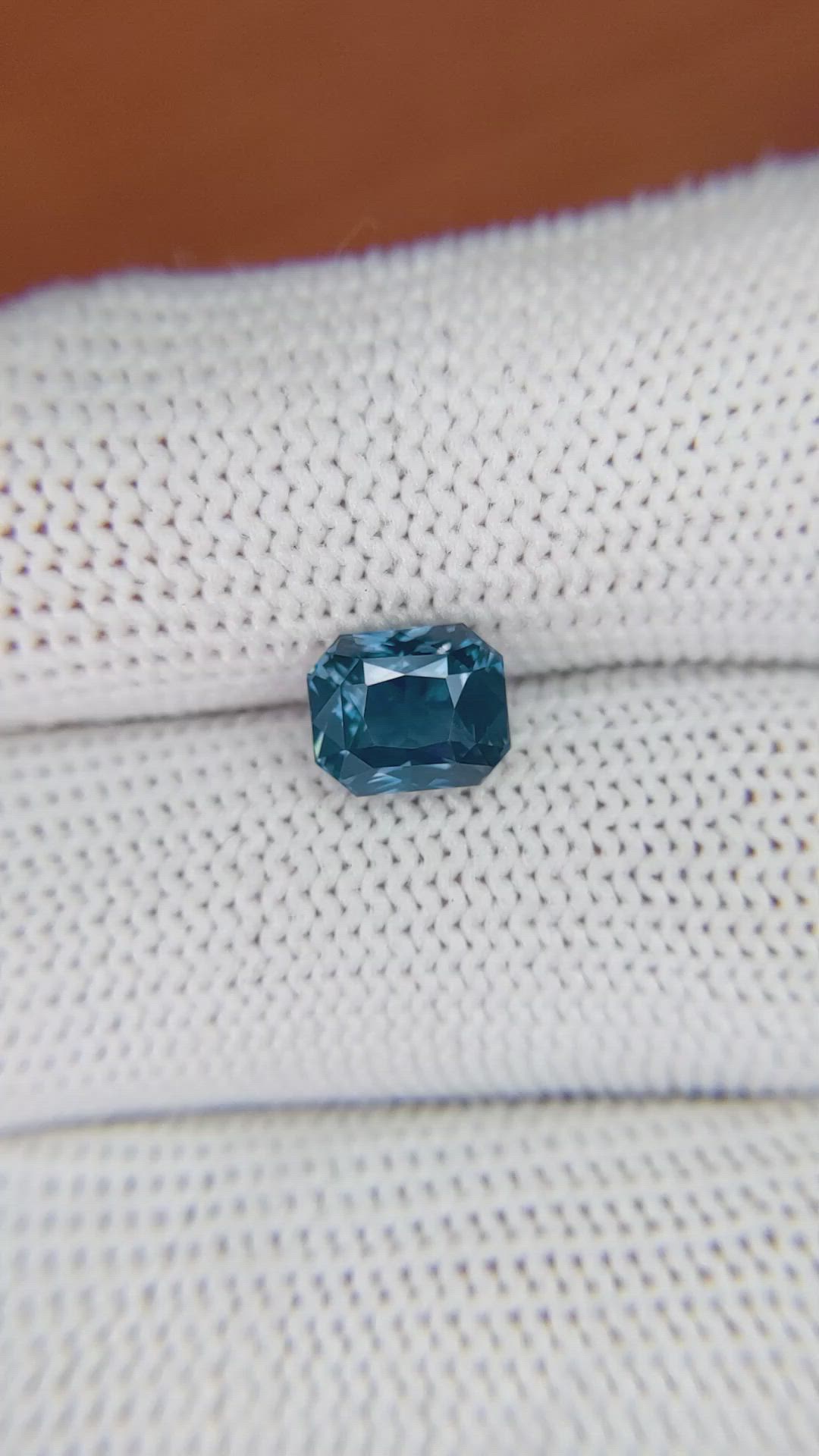 2.11 Ct. Greenish Blue Sapphire from Ceylon (Sri Lanka) Size Video