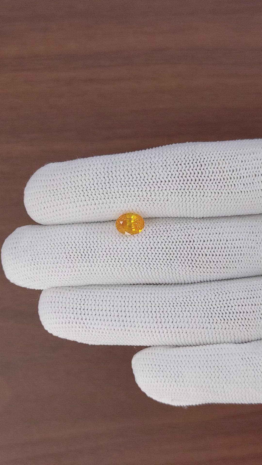 1.79 Ct. Yellow Sapphire from Ceylon (Sri Lanka) Size Video
