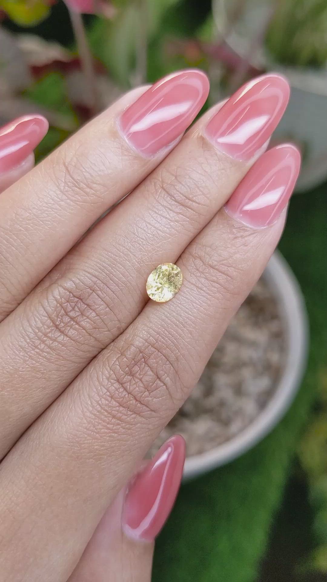 1.16 Ct. Yellow Sapphire from Ceylon (Sri Lanka) Size Video