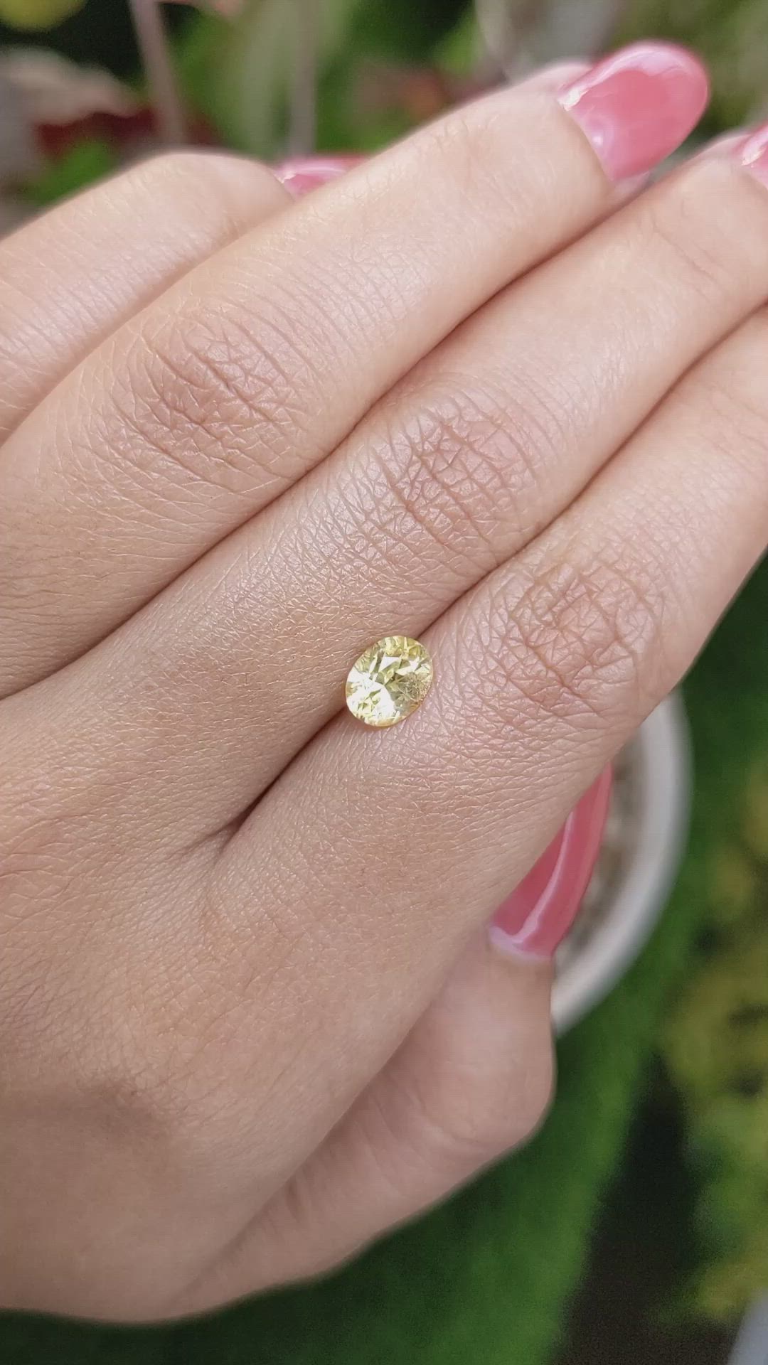 1.16 Ct. Yellow Sapphire from Ceylon (Sri Lanka) Size Video