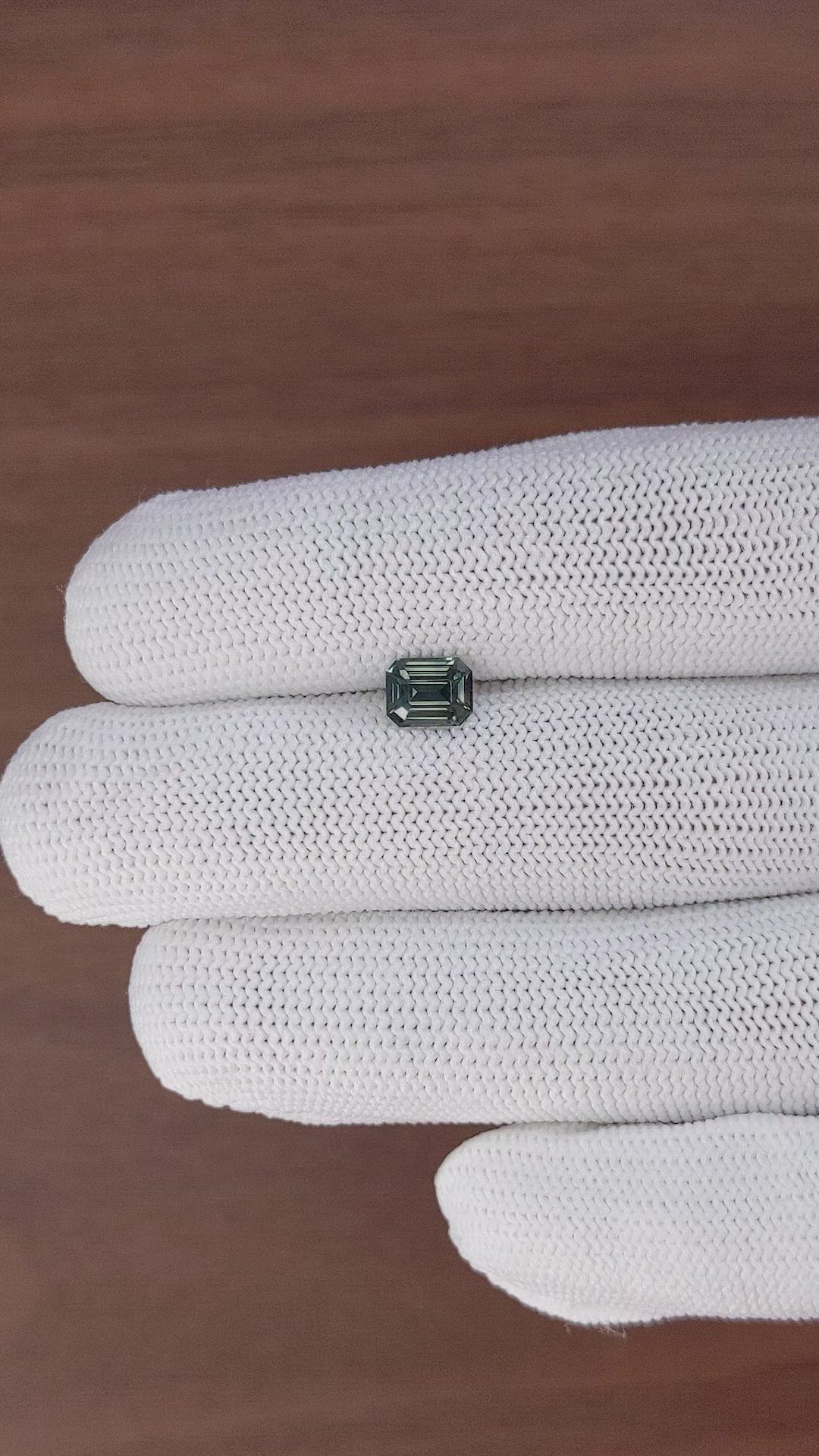 1.18 Ct. Bi Color Sapphire from Africa Size Video
