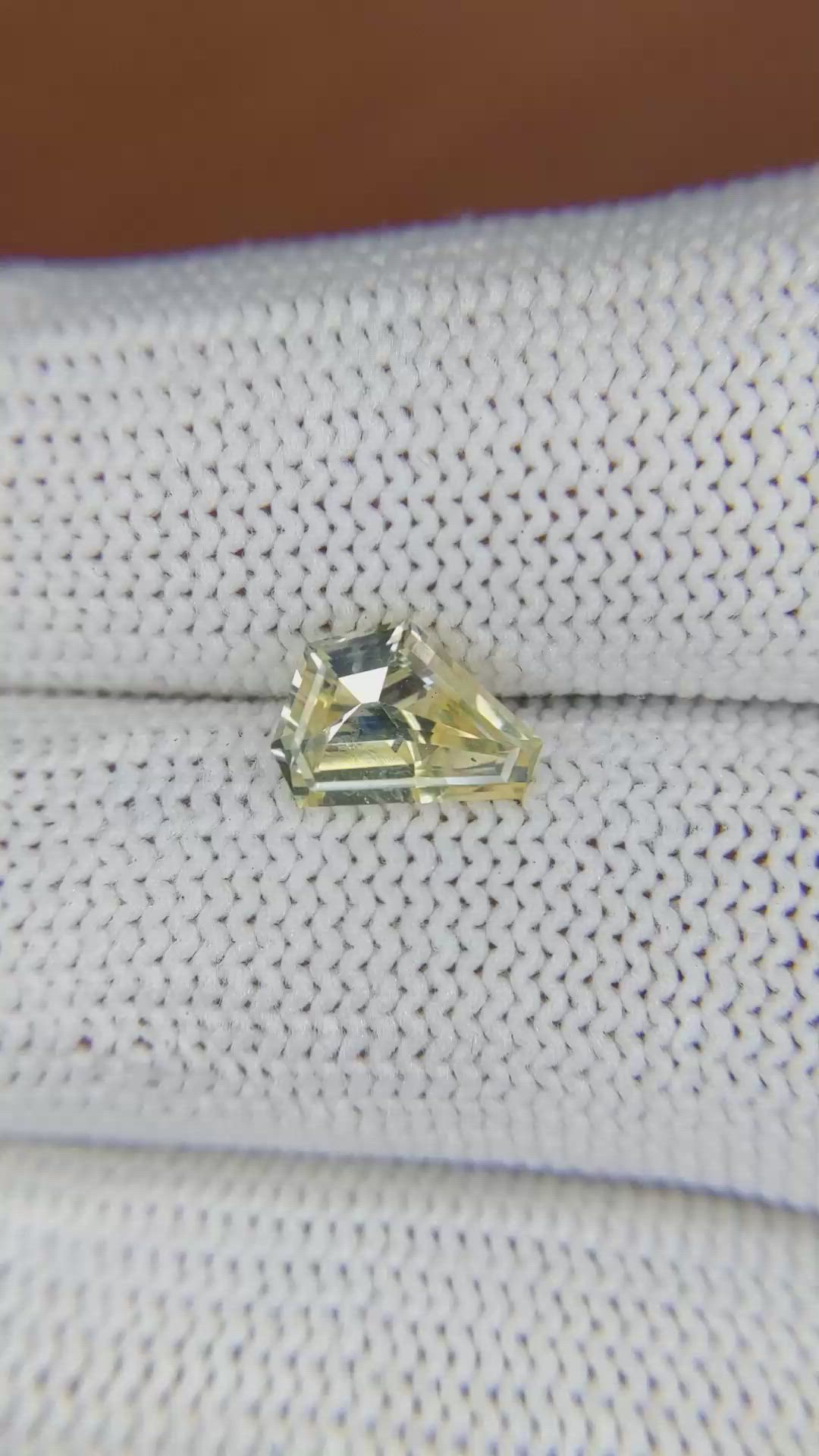 1.52 Ct. Yellow Sapphire from Ceylon (Sri Lanka) Size Video