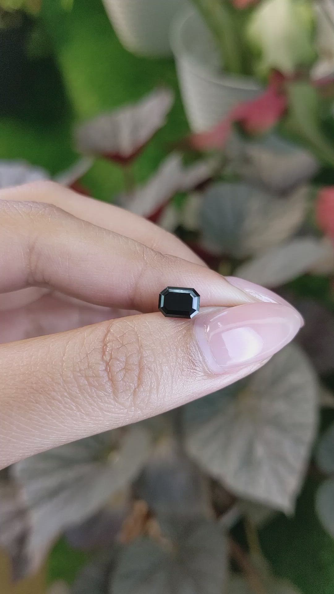 1.55 Ct. Blue Sapphire from Ceylon (Sri Lanka) Size Video