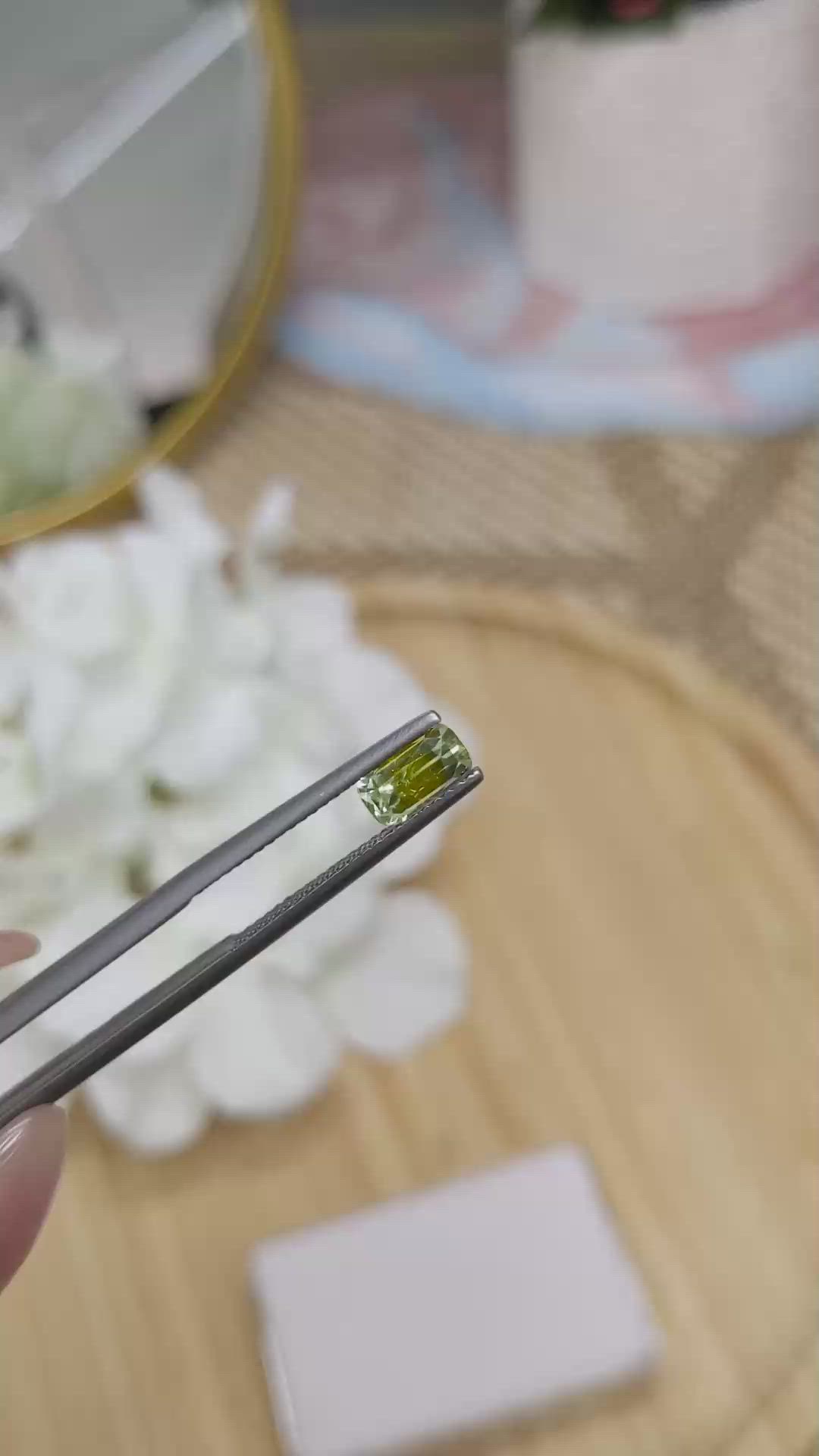 1.32 Ct. Greenish Yellow Sapphire from Ceylon (Sri Lanka) Size Video