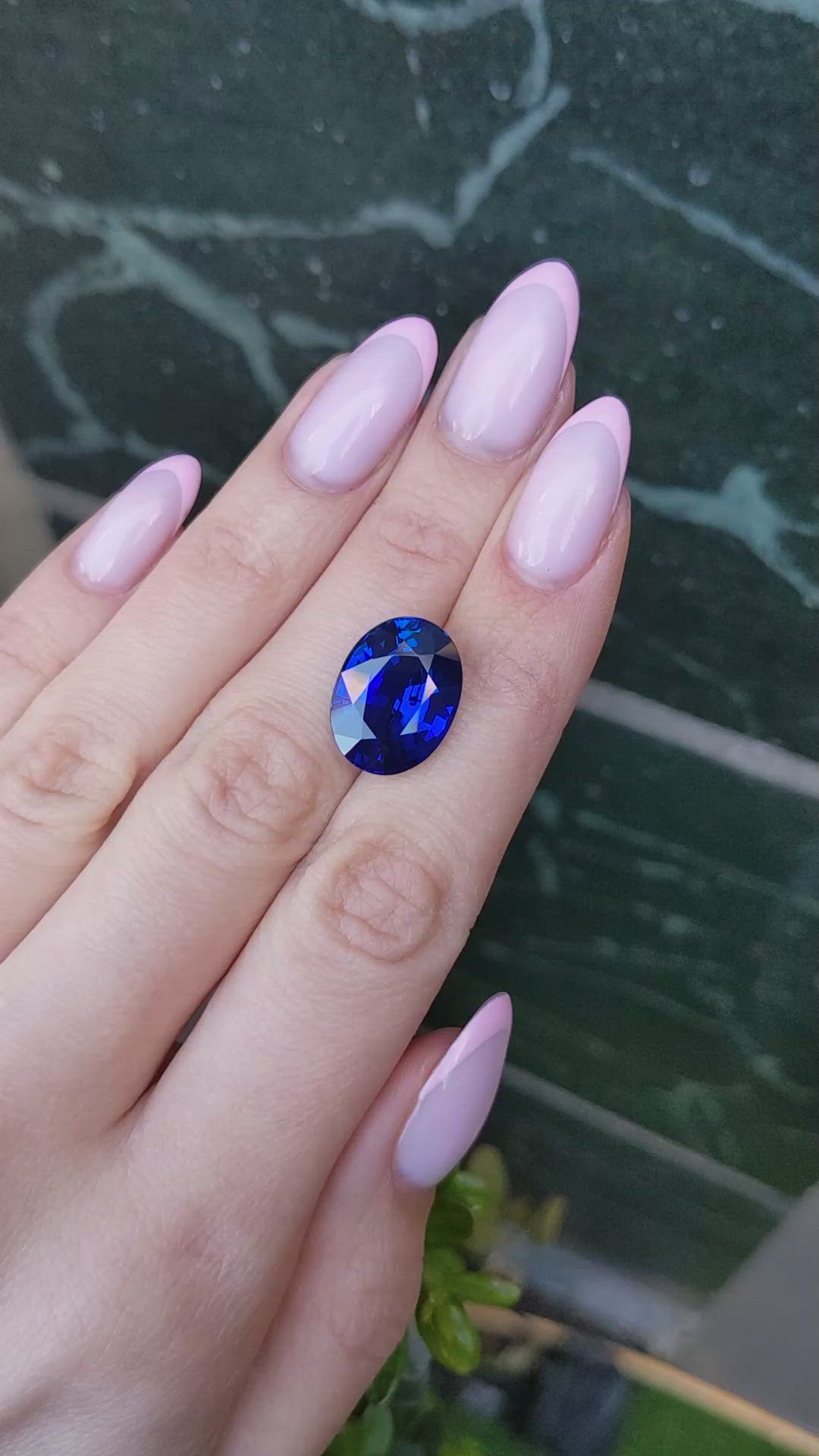14.15 Ct. Blue Sapphire from Ceylon (Sri Lanka) Size Video