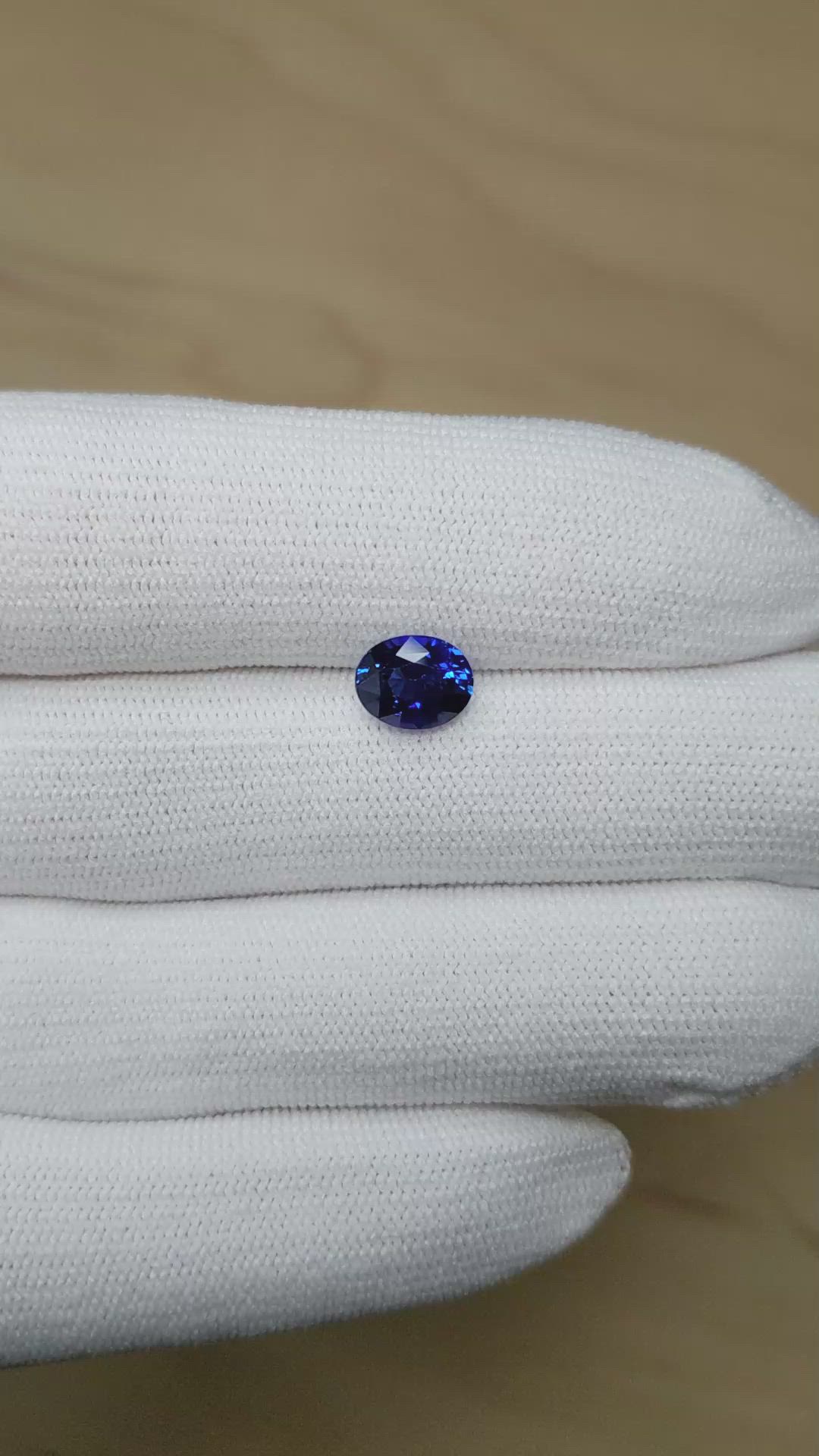 2.19 Ct. Blue Sapphire from Ceylon (Sri Lanka) Size Video